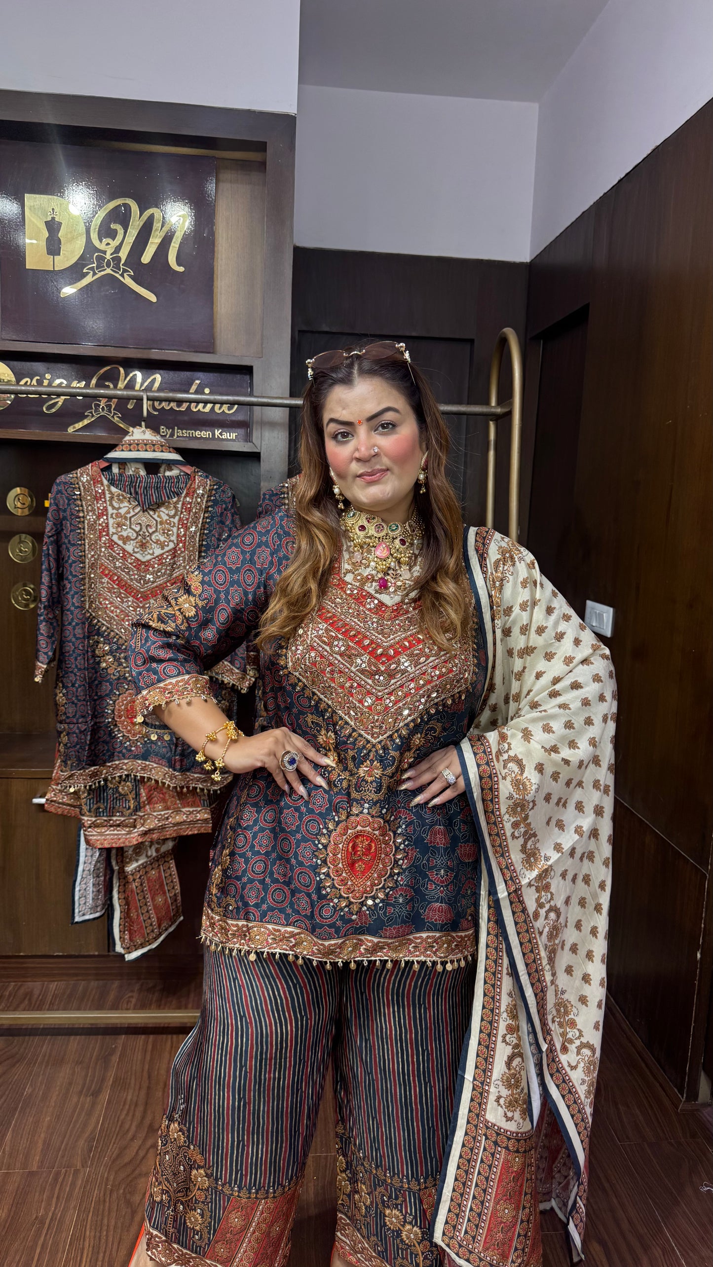Hridya (Pure Crepe Suit)