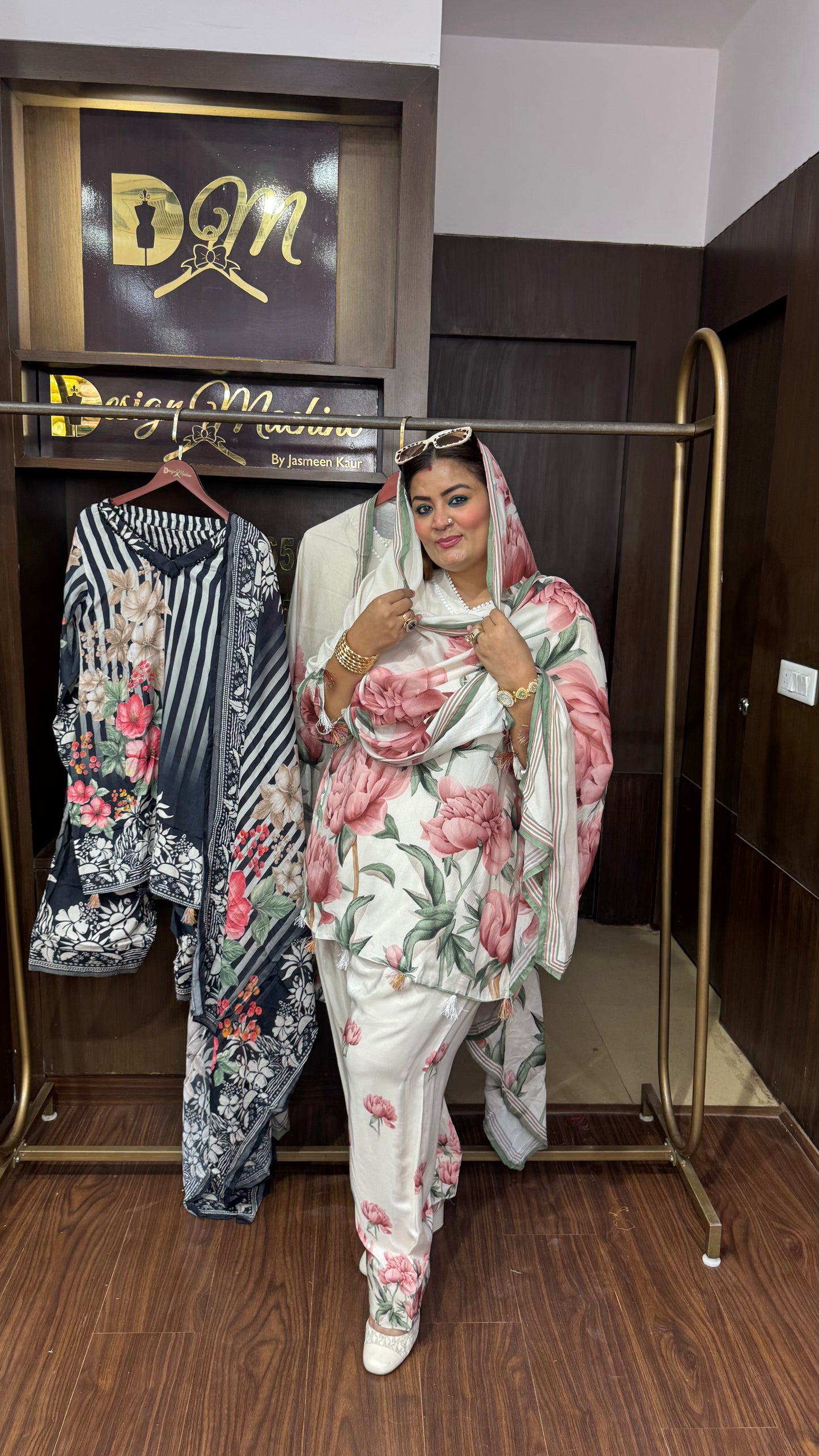 Elvique (Cotton Suit)