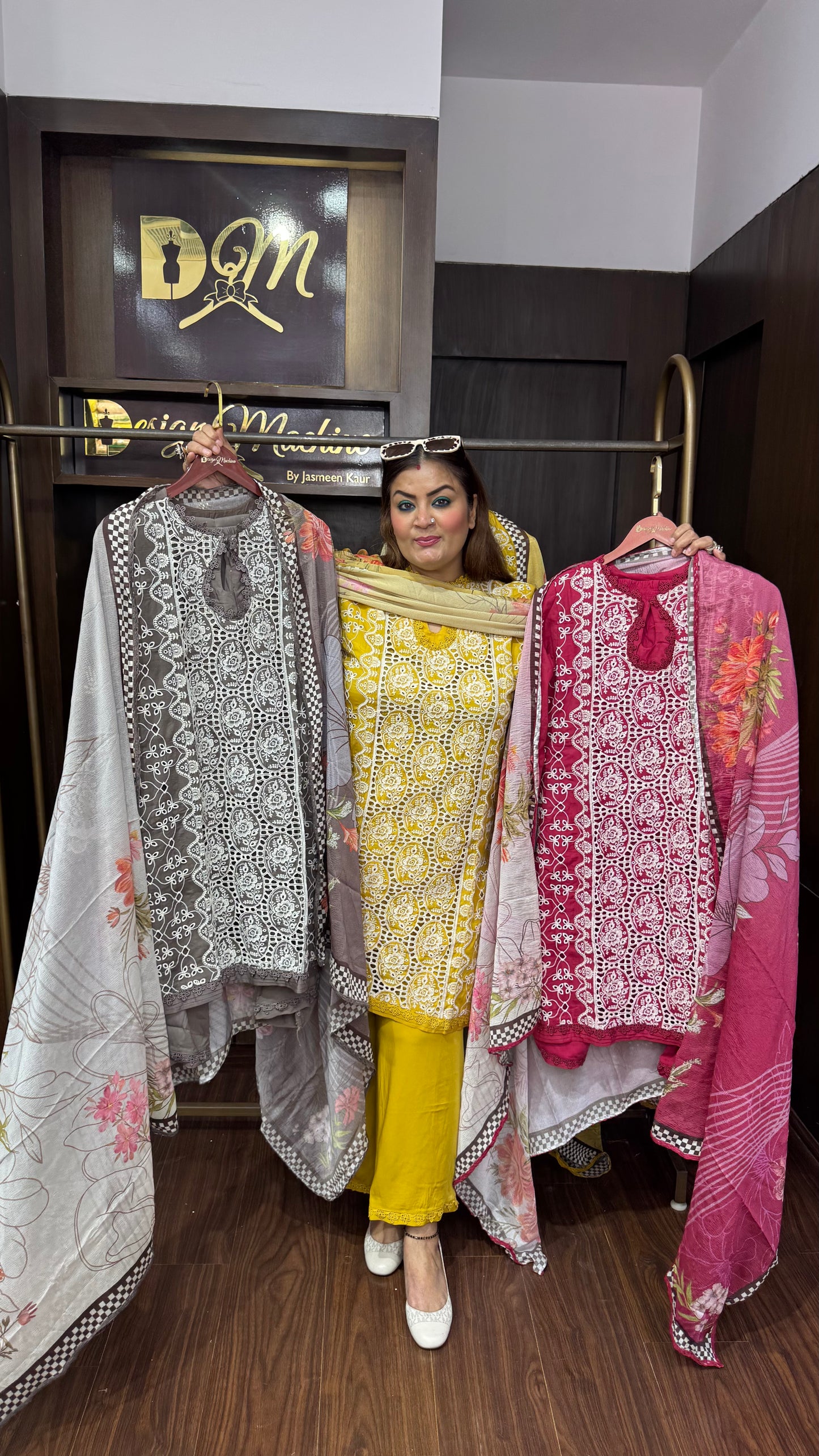 Elunis (Cotton Suit)