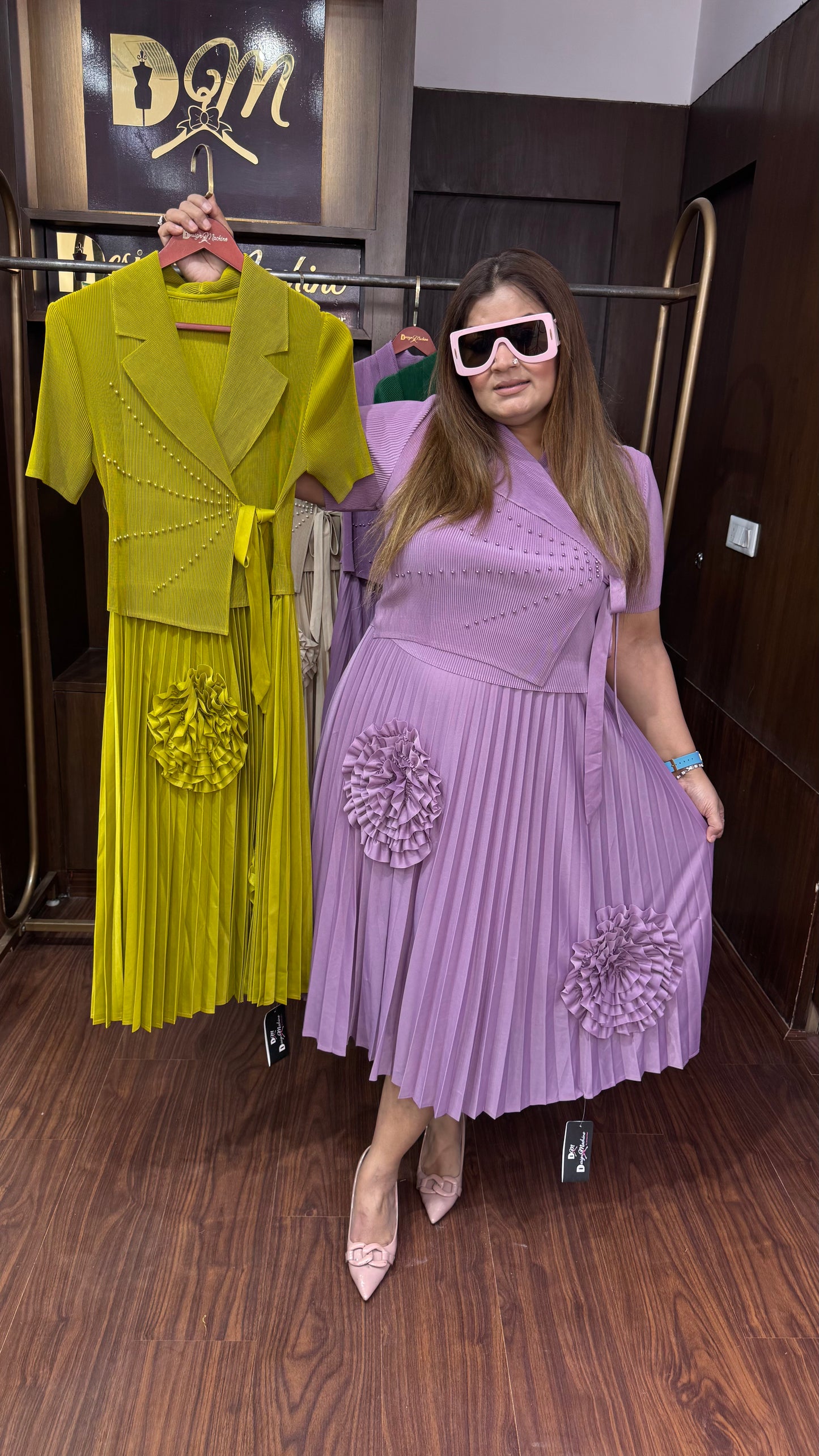 Ayeza (Magic Dress)