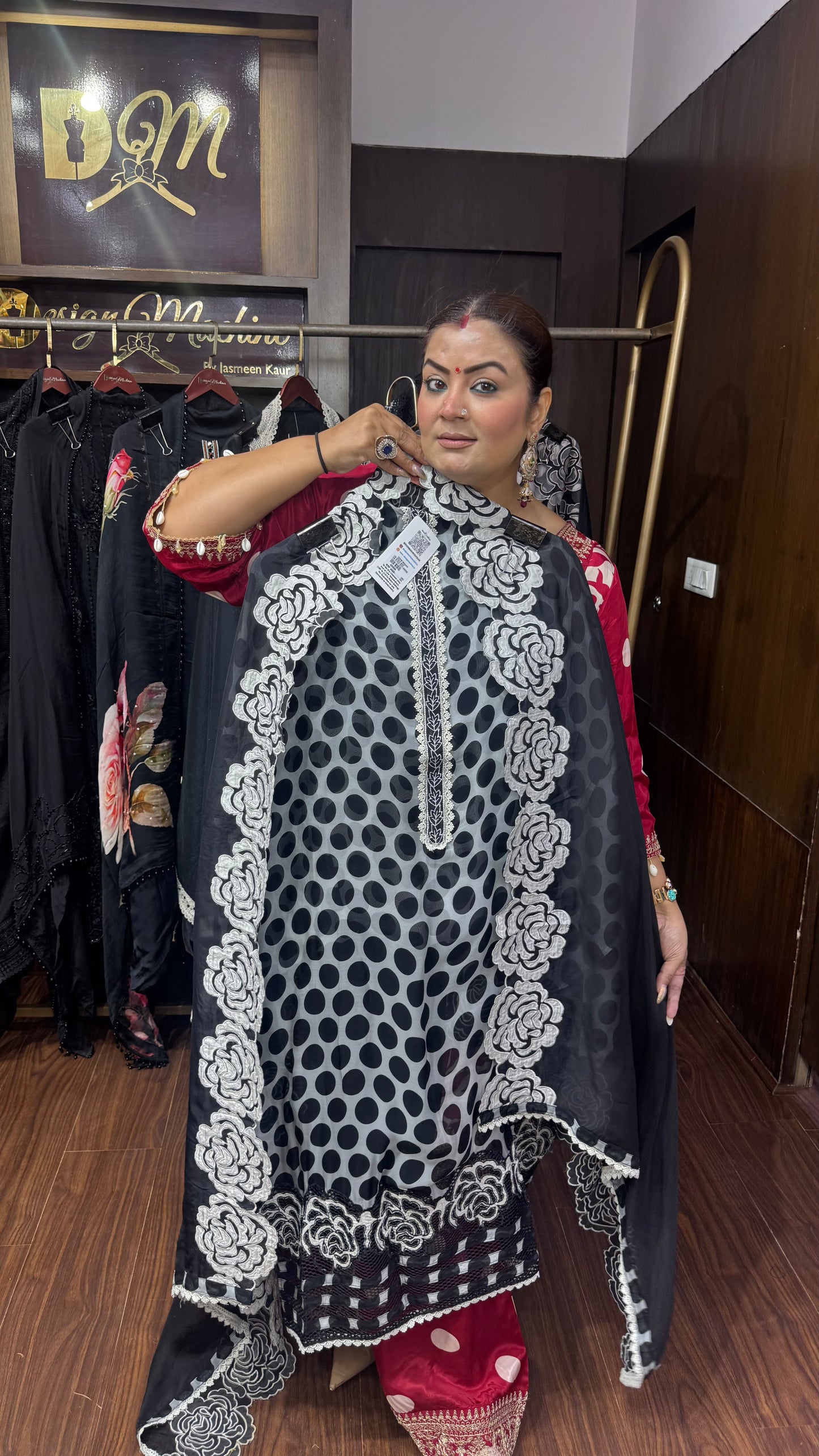 Ishita Organza Silk Unstitched Suit