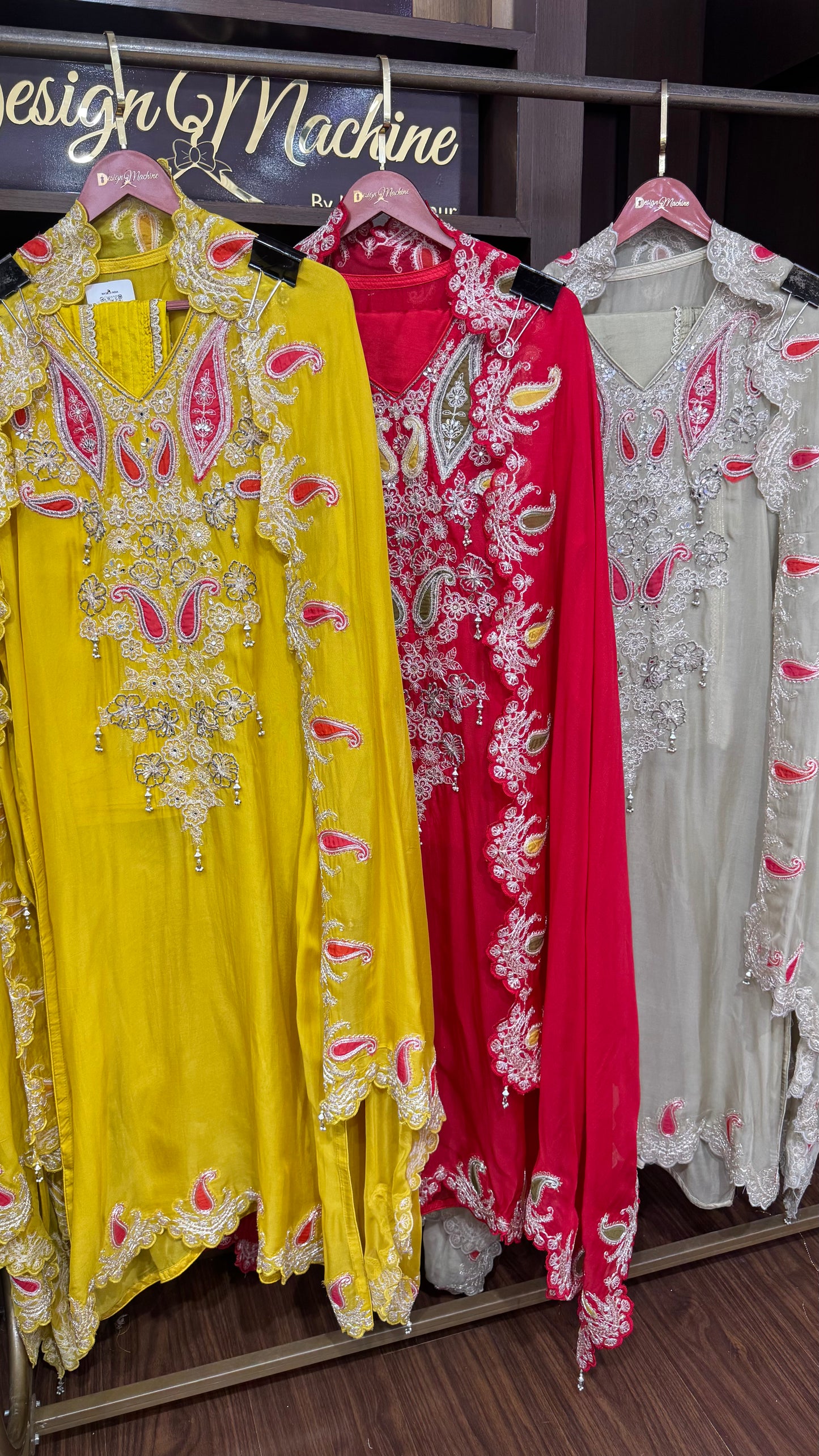 Rysaa (Georgette Unstitch Suit)
