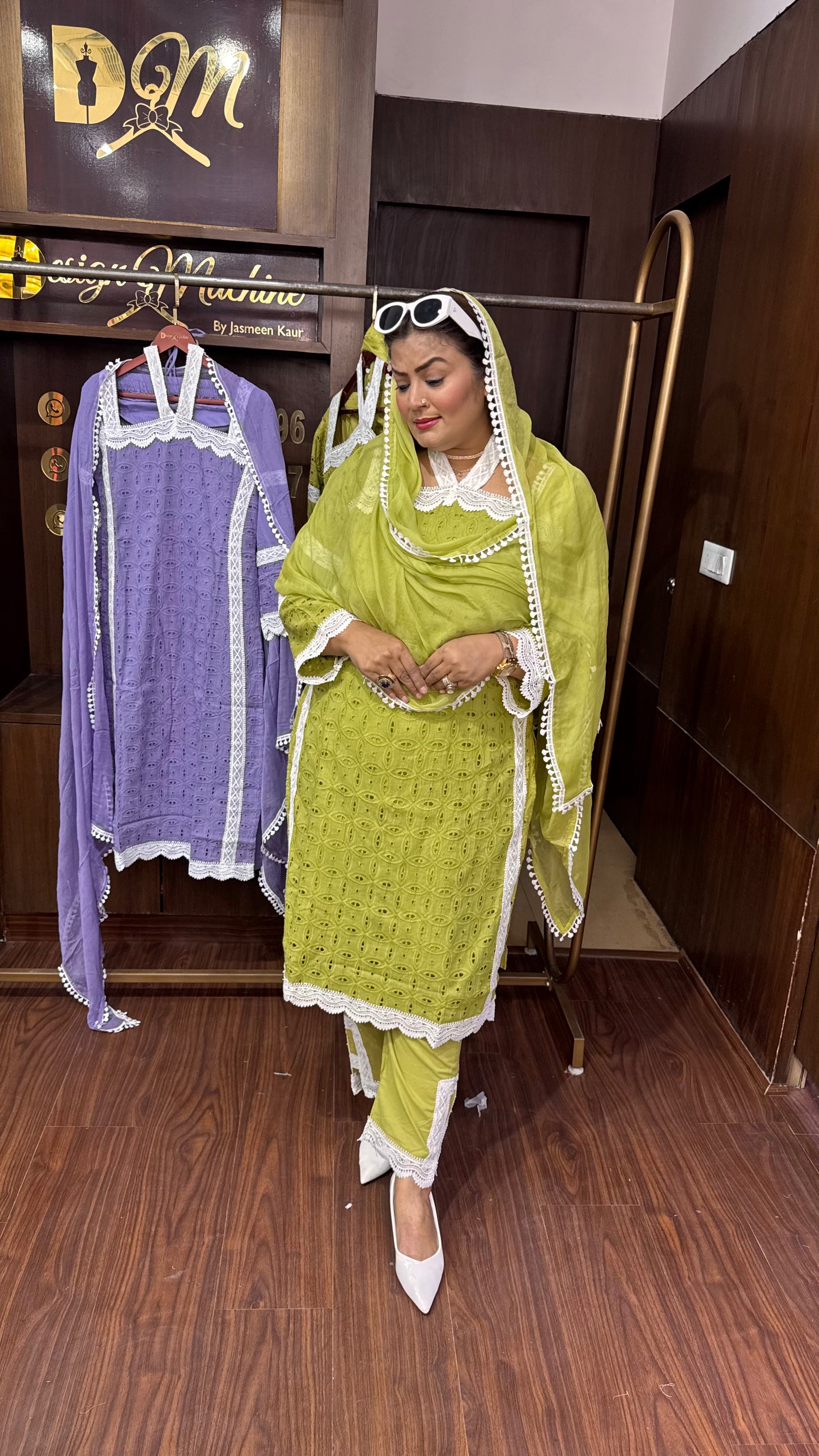 Rangnavi (Hakoba Chikan Fabric Suit)