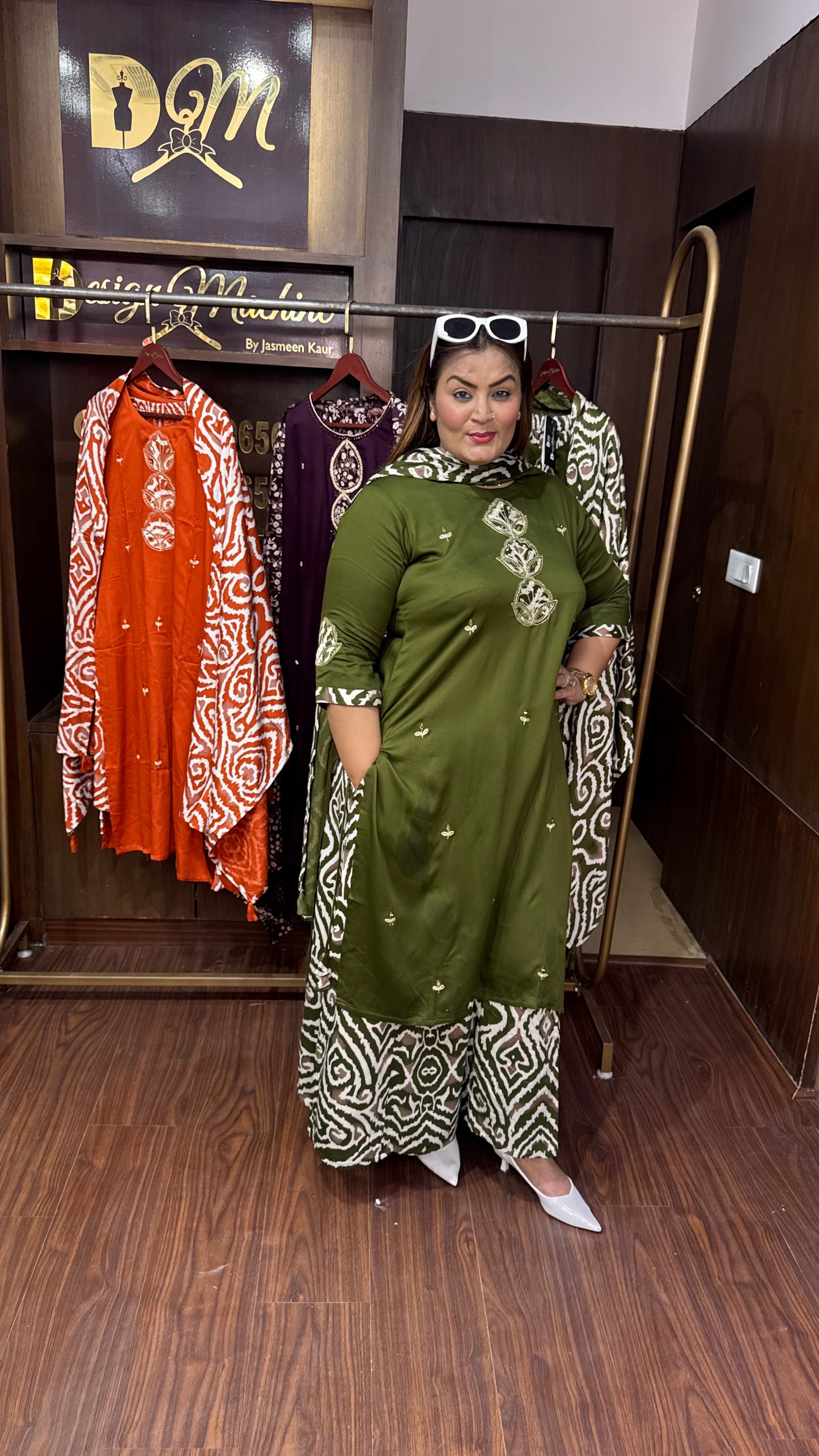 Ranglina (Masleen Cotton Suit)