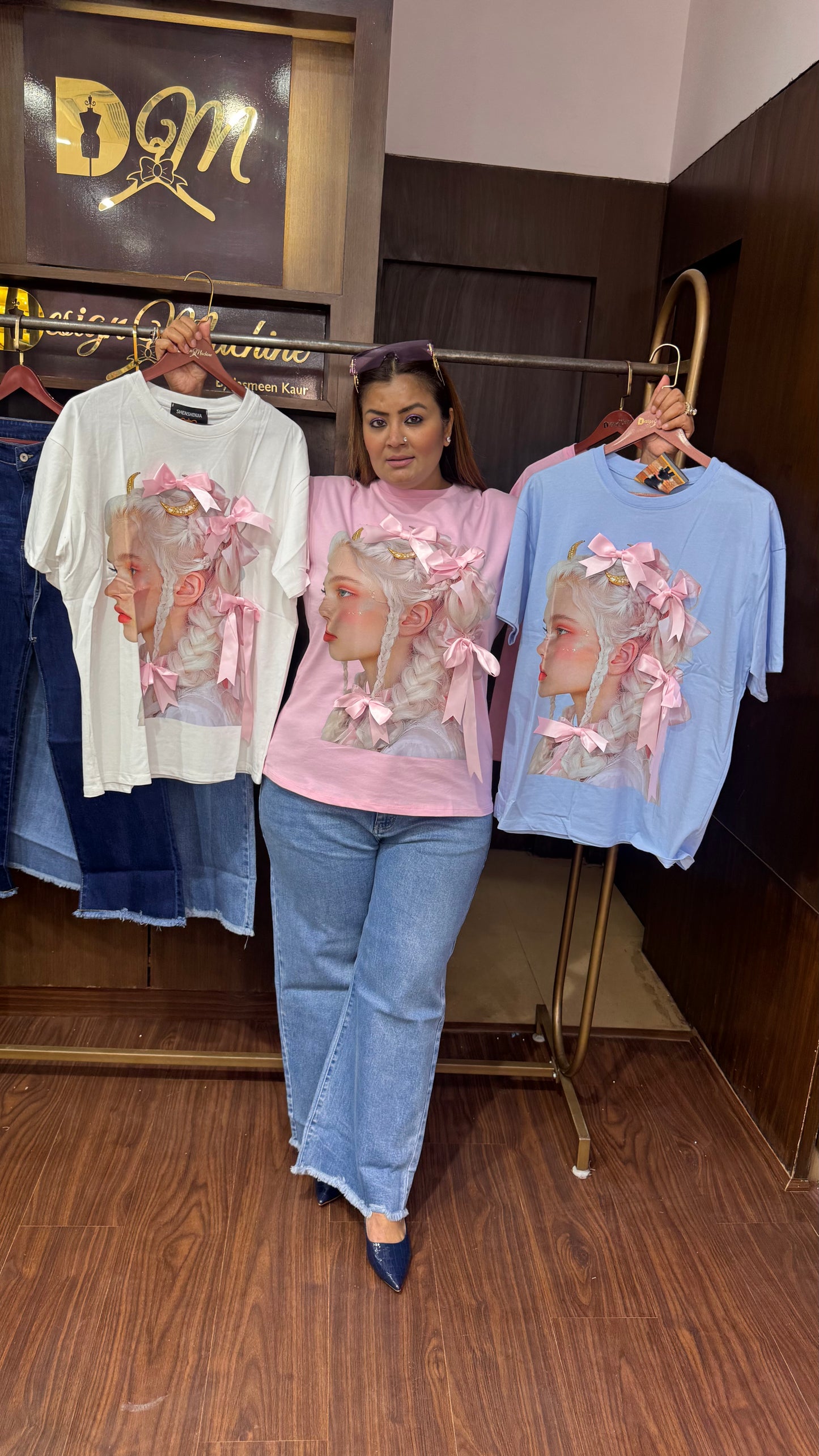 Aabroo (Cotton Top)