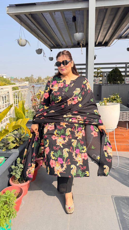 Aevika (Cotton Suit)