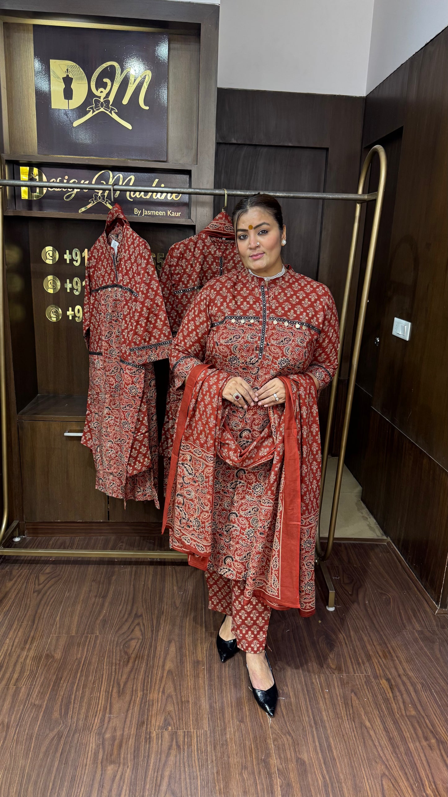 Tara (Masleen Cotton Suit)