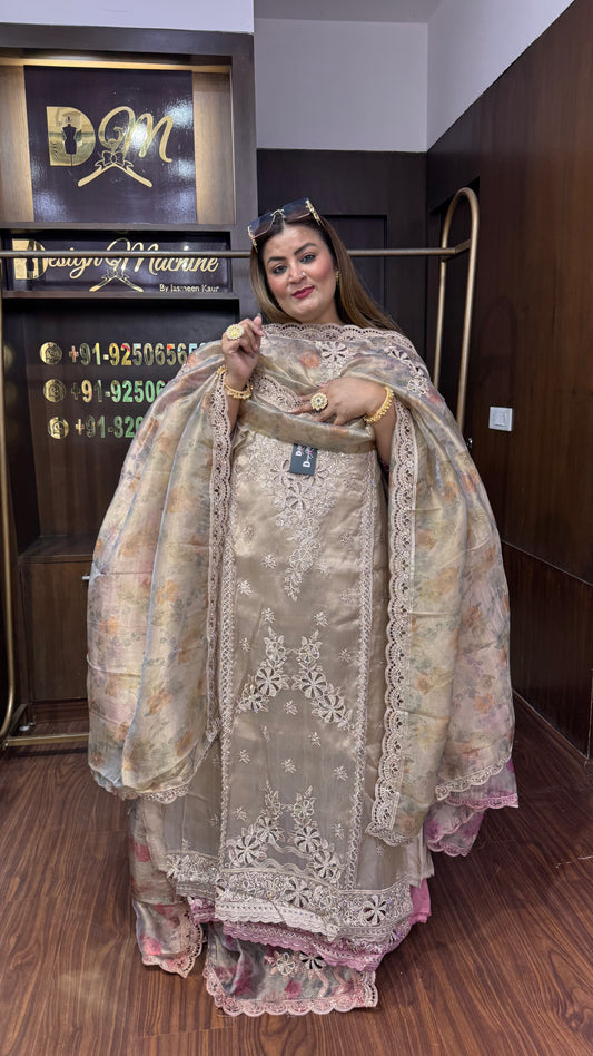 Zelvira (Unstitch Suit)