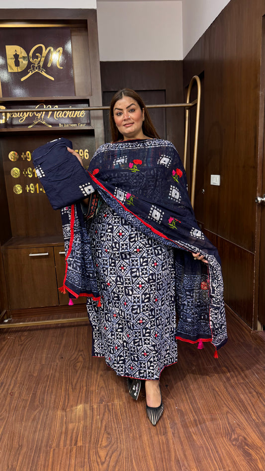 Oveliya (Unstitch Suit)