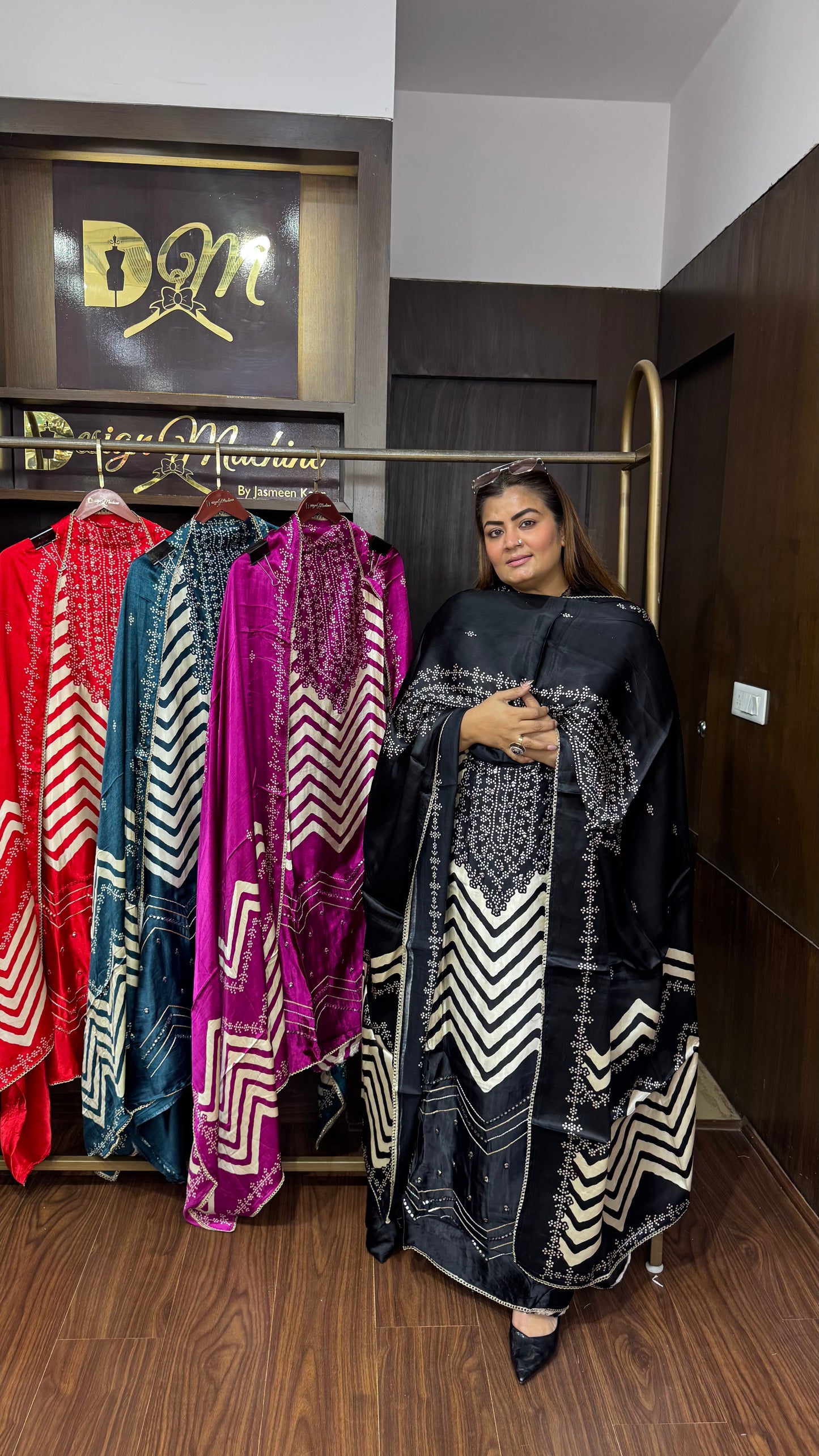Aaina Gajji Silk Fabric (Unstitch Suit)