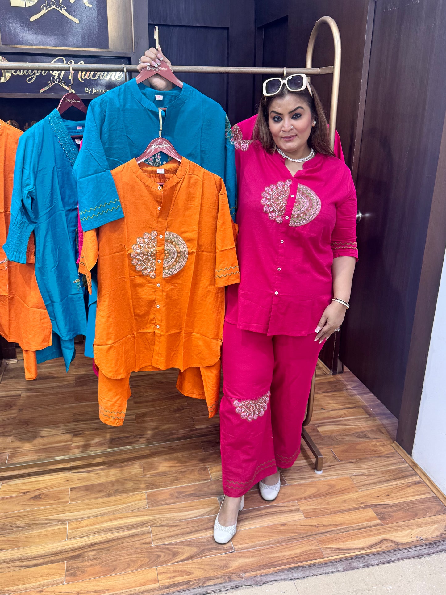 Sunehri Saaz Anarkali