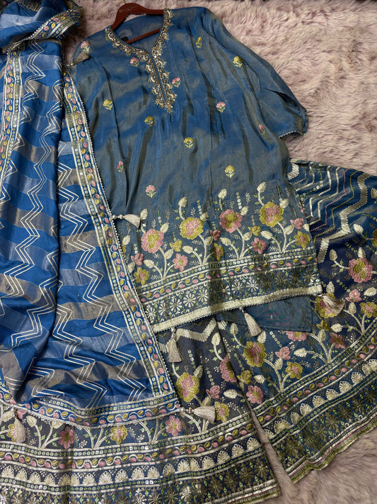Yezara (Semi-Stitched Suit)