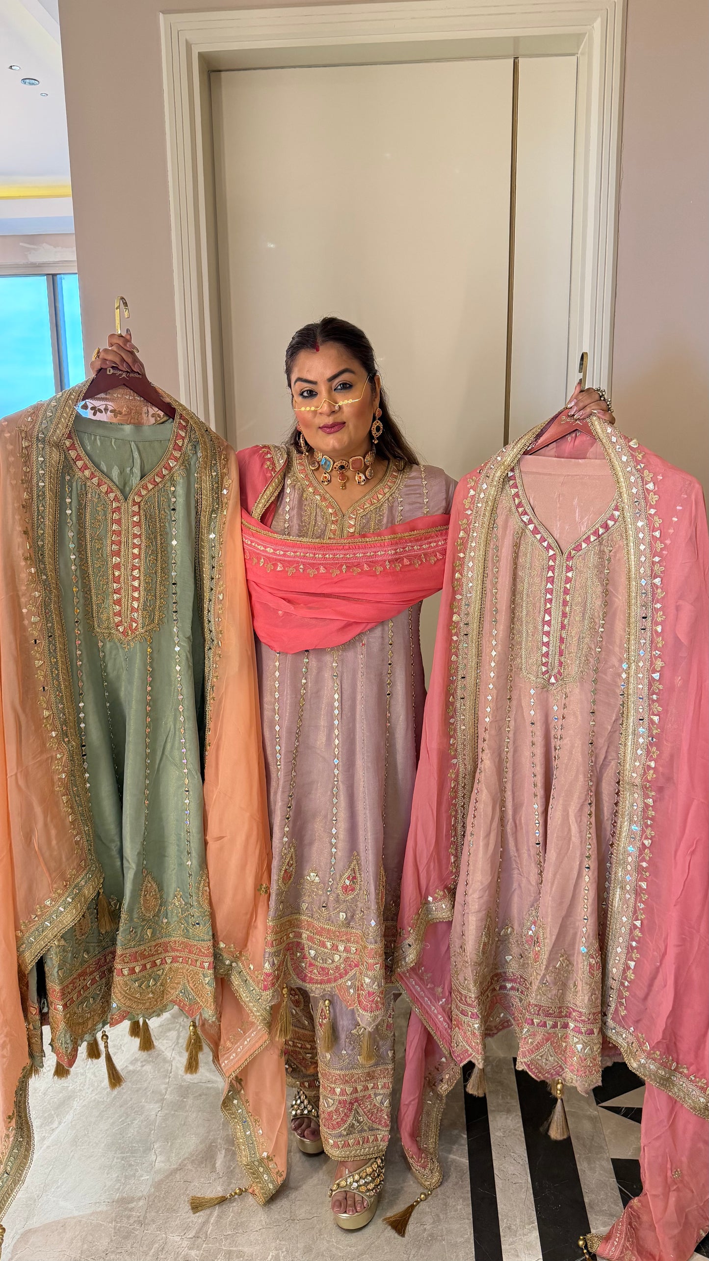 Aarisha (Farshi Salwar Suit)