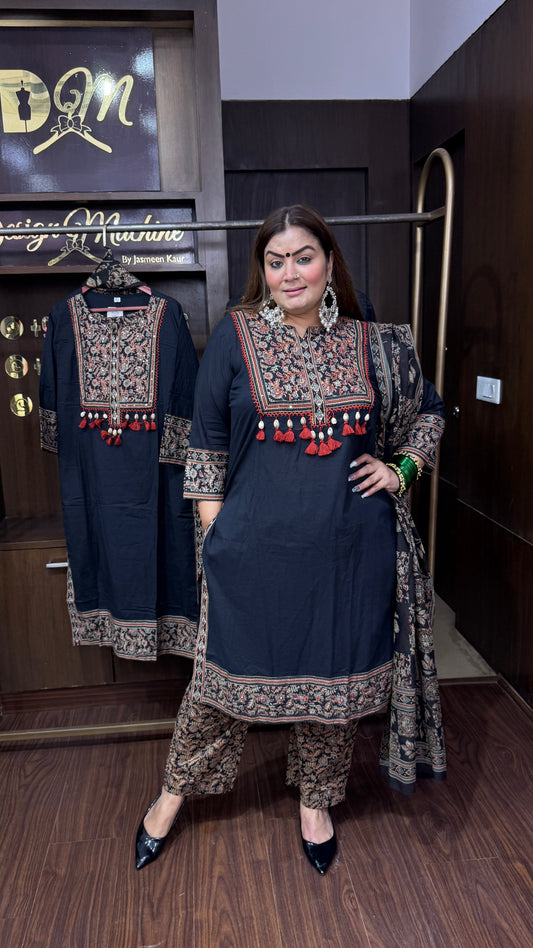 Ayeza ( Cotton Stitched Suit)