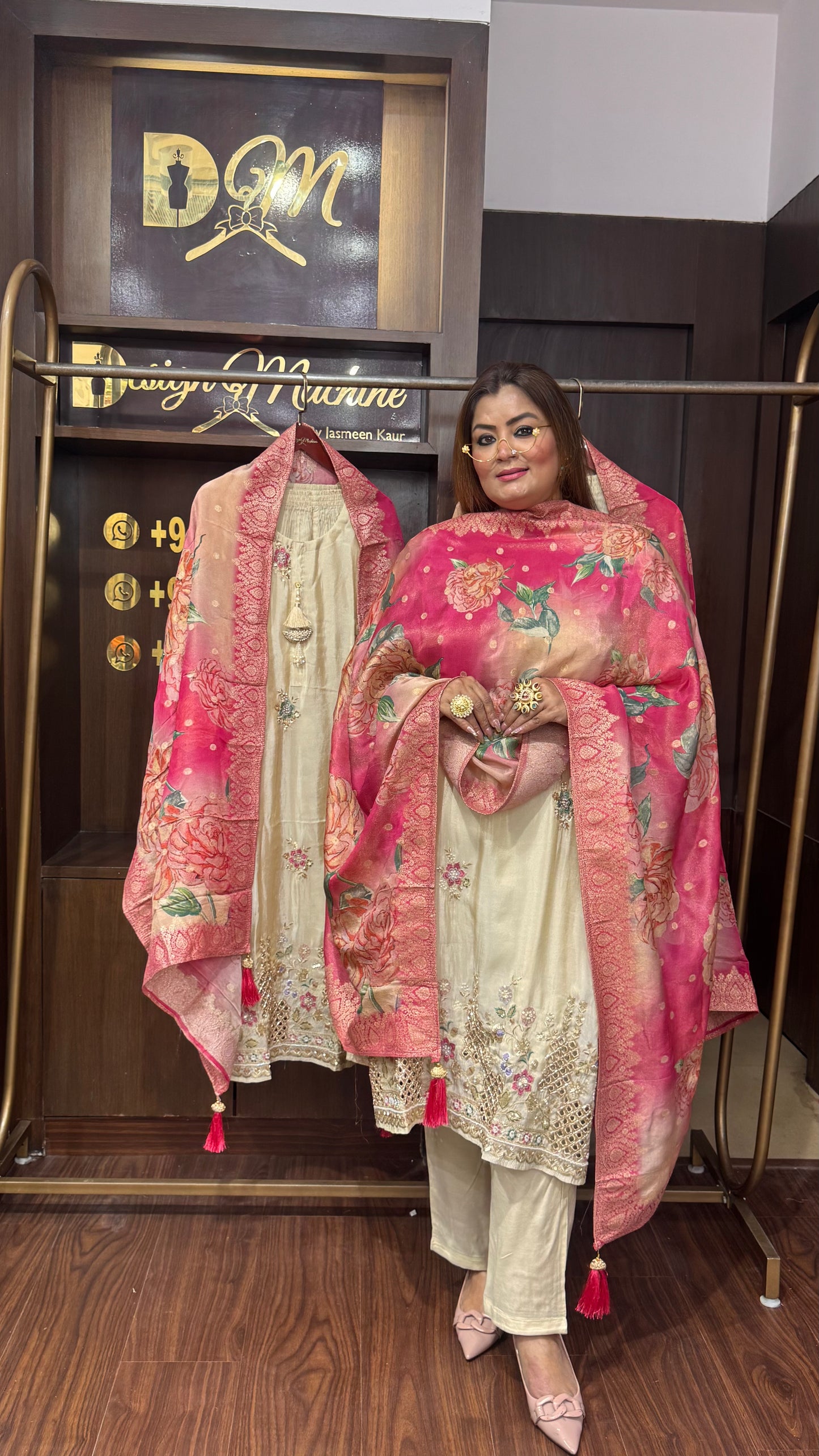 Meheriva Glass Tissue (Suit)