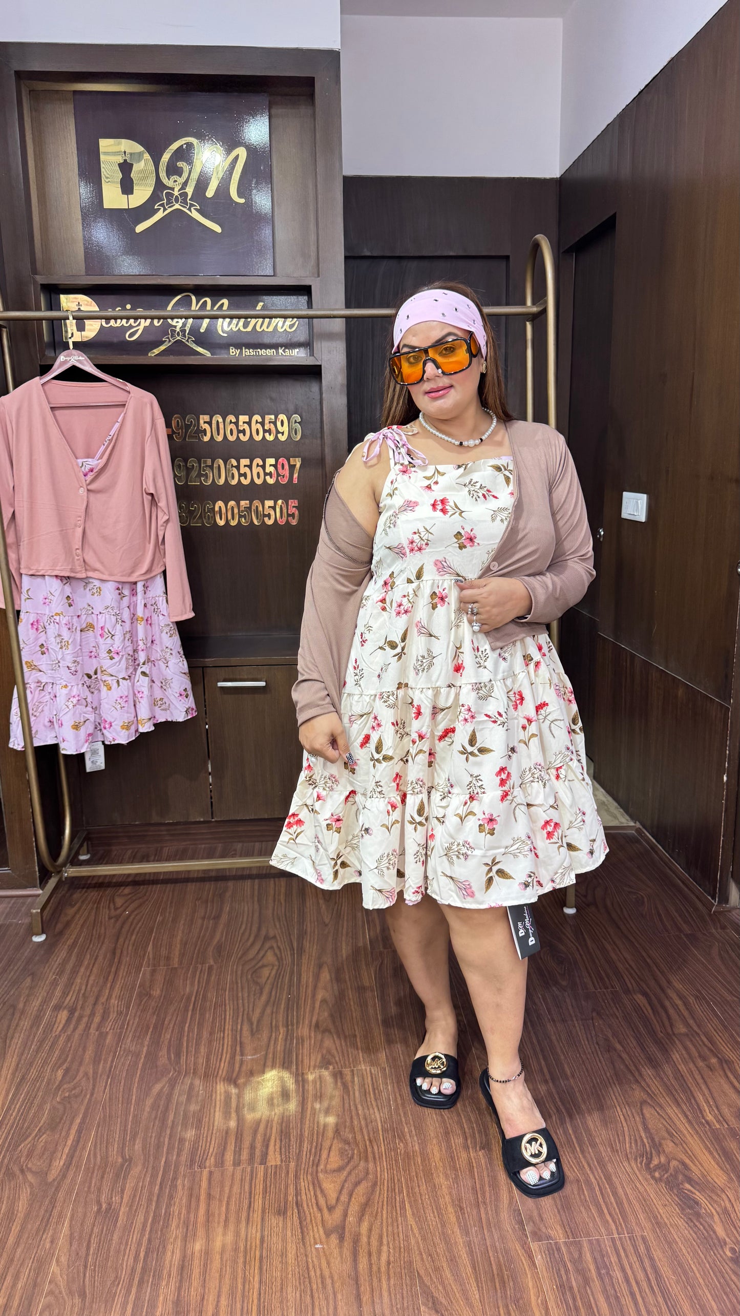 Aani (Korean Dress)