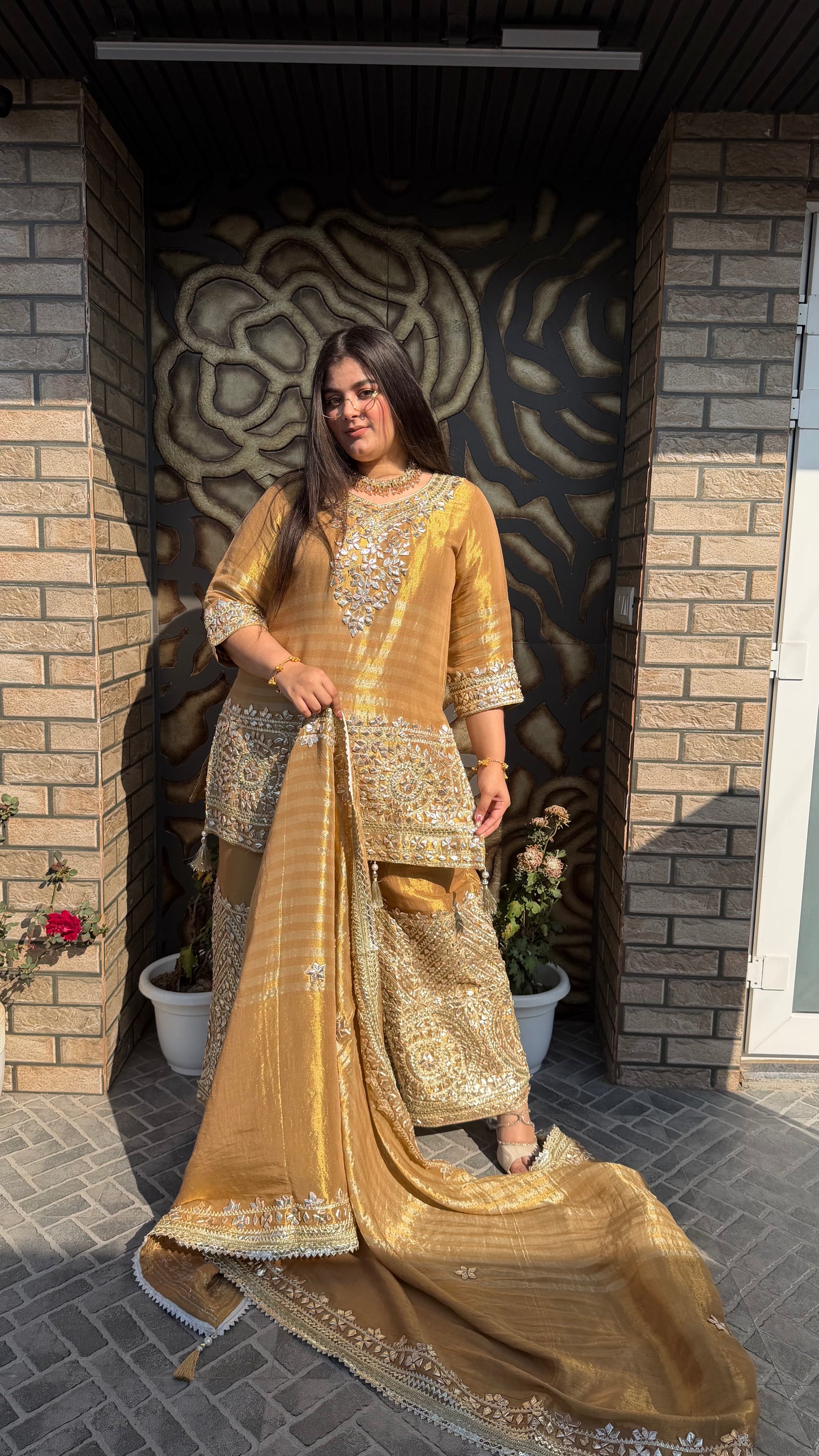 Falak Tissue Sharara