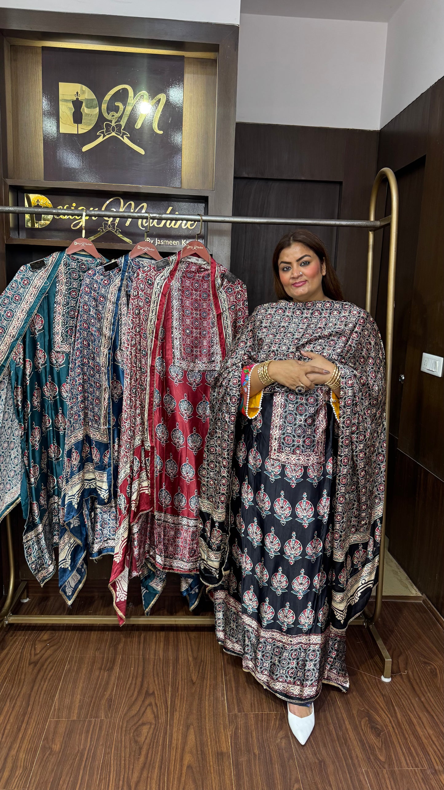 Gajji Silk (Unstitch Suit)