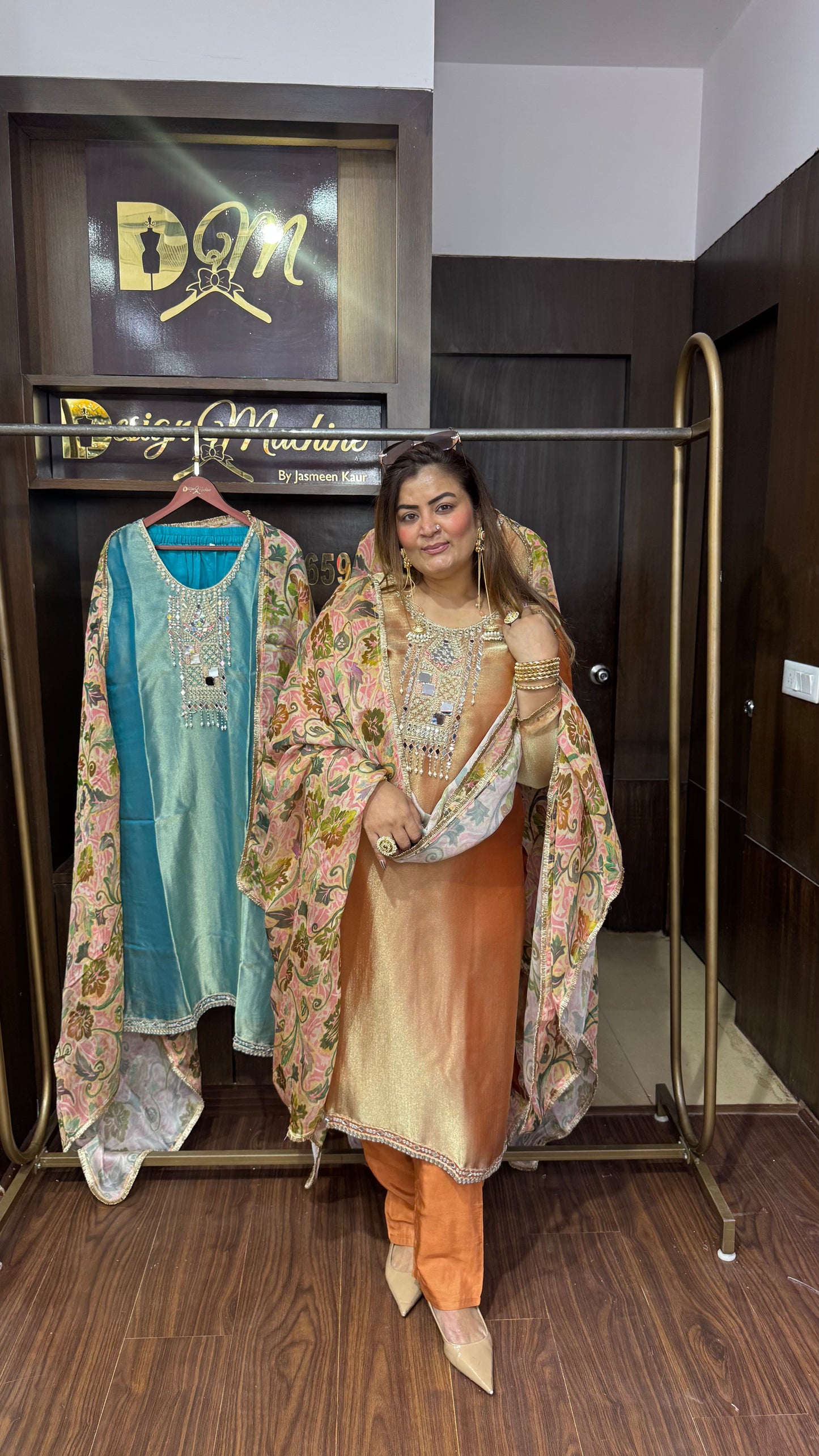 Noorika Elegance Suit