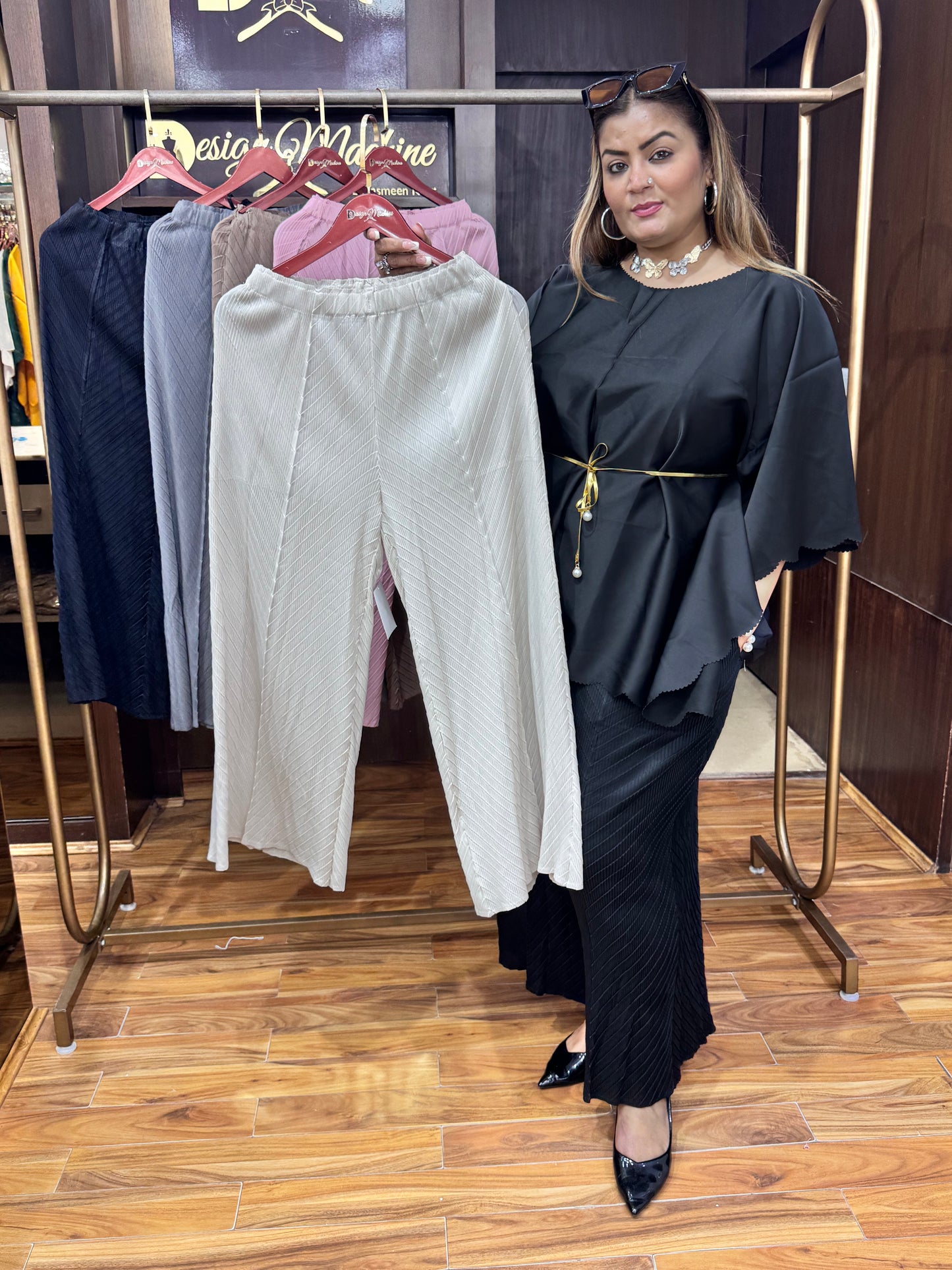 Nazakat Pants