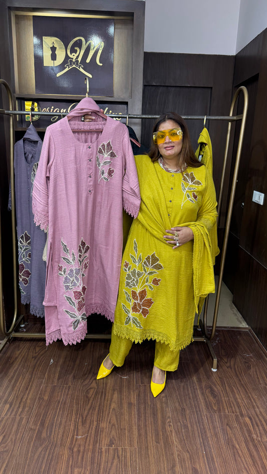 Anshika (Cotton Suit)