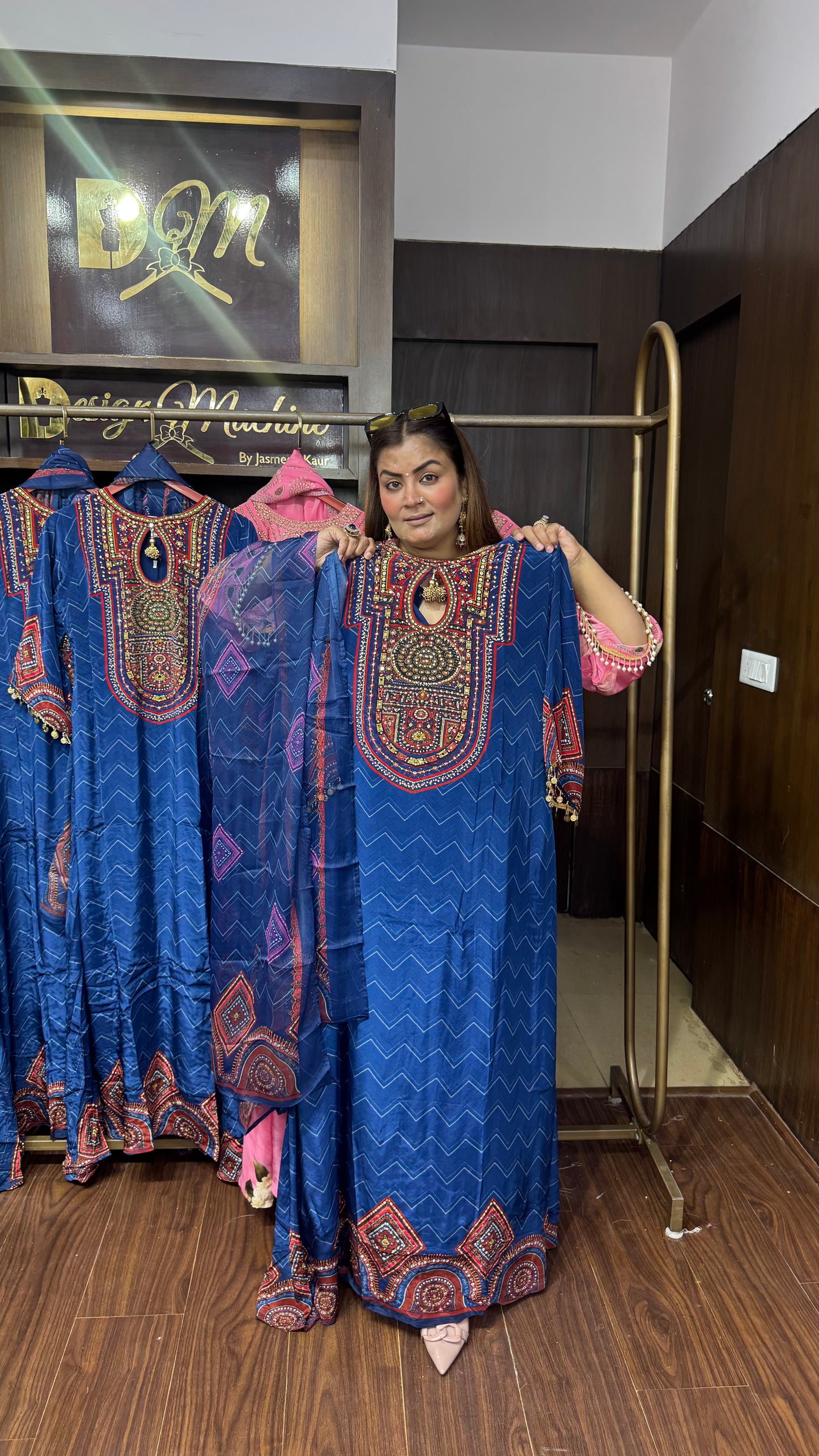 Zariya Pure Crepe Long Anarkali