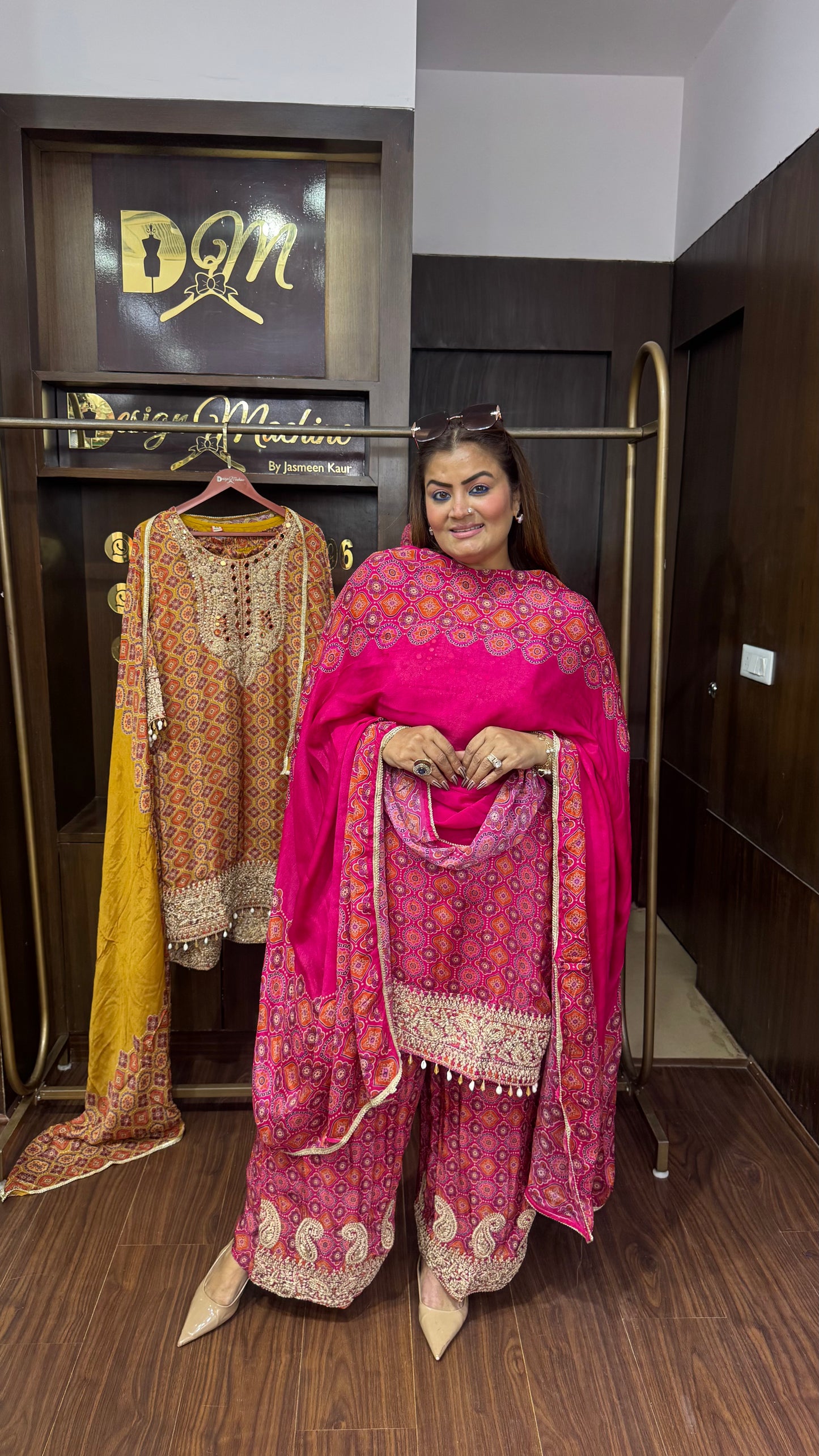 Eisha (Pure Chinnon Crepe Suit)