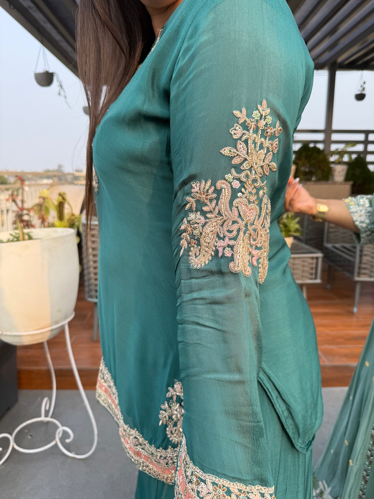 Nyvasa (Sharara Suit)
