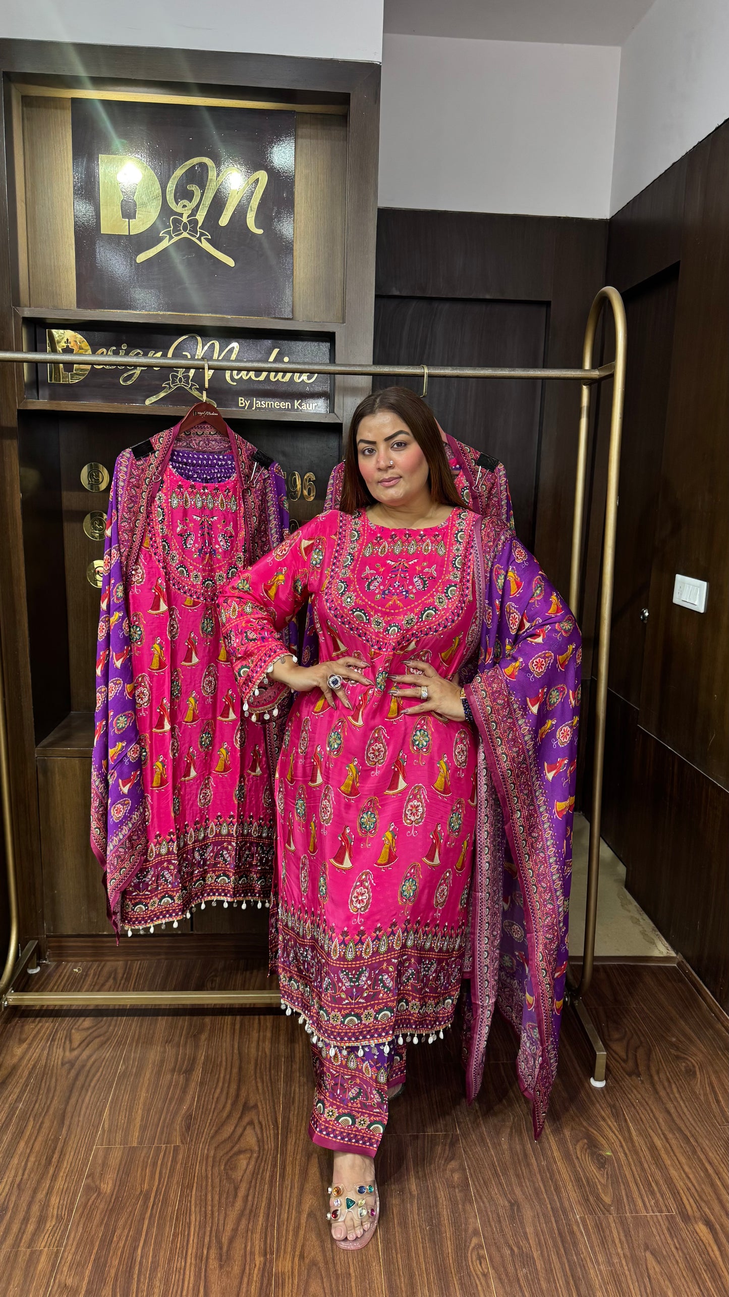 Orivia (Pure Crepe Suit)