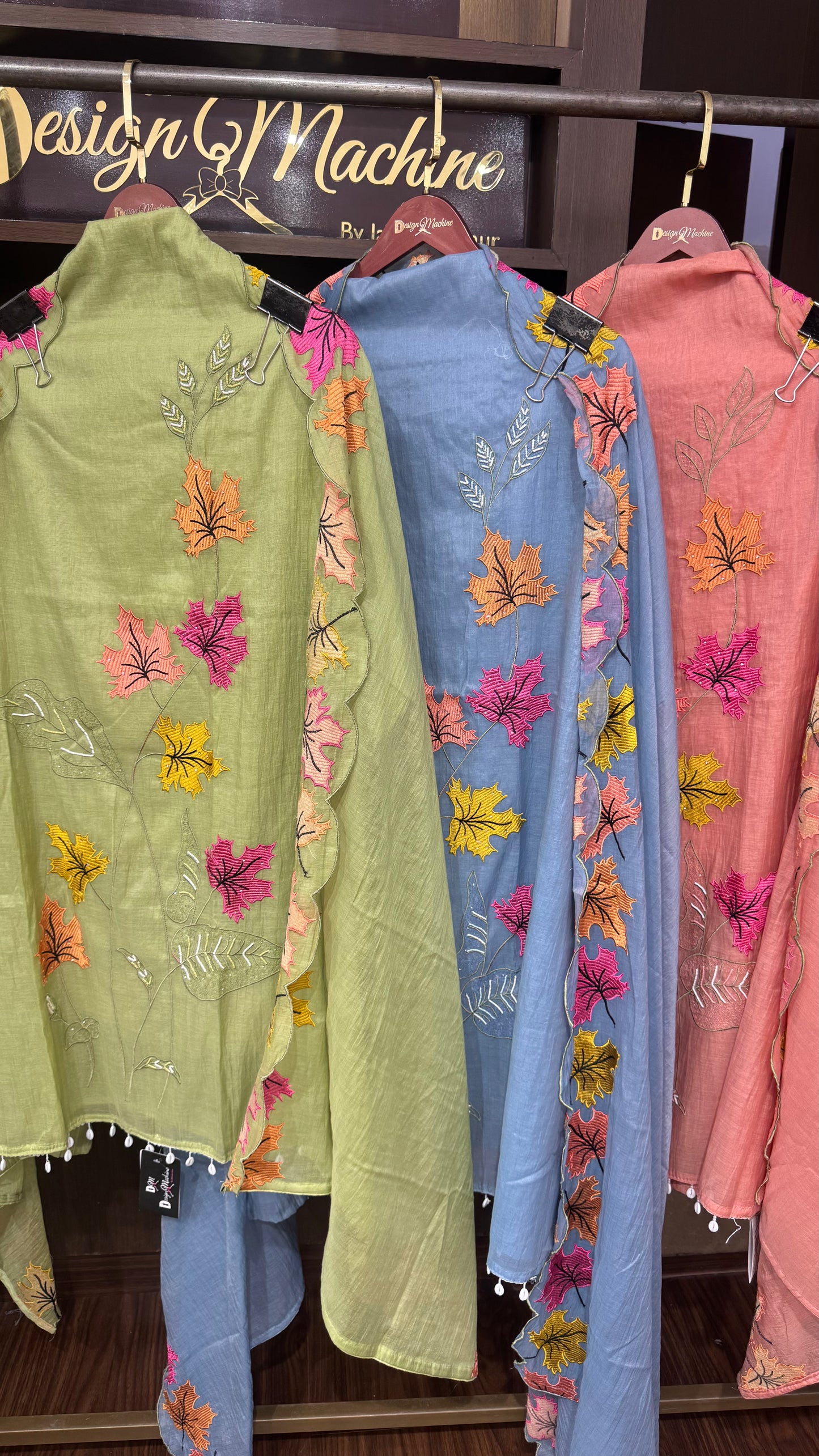 Ridhira (Malmal Cotton Unstitch Suit)