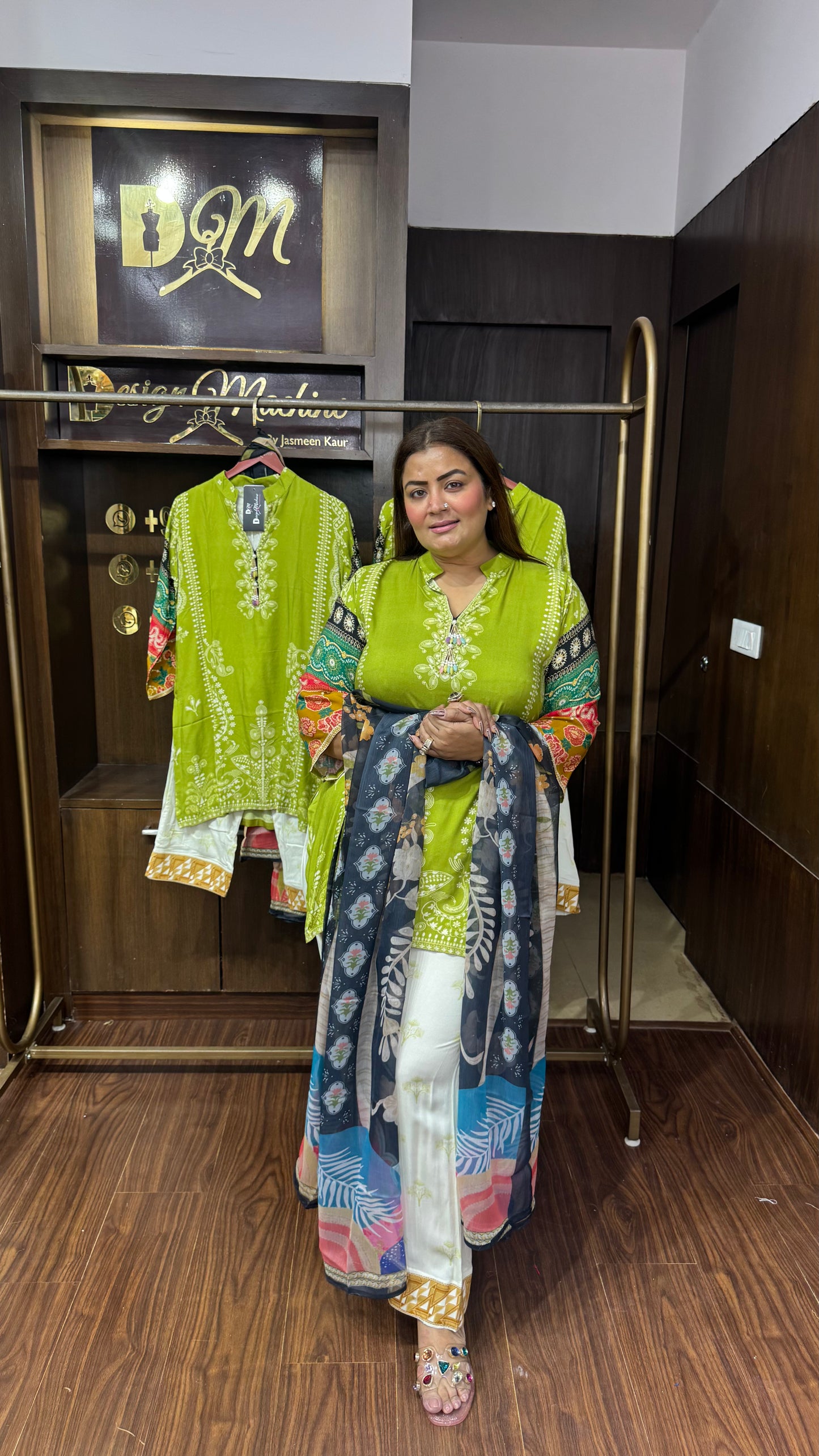 Asya (Masleen Cotton Suit)