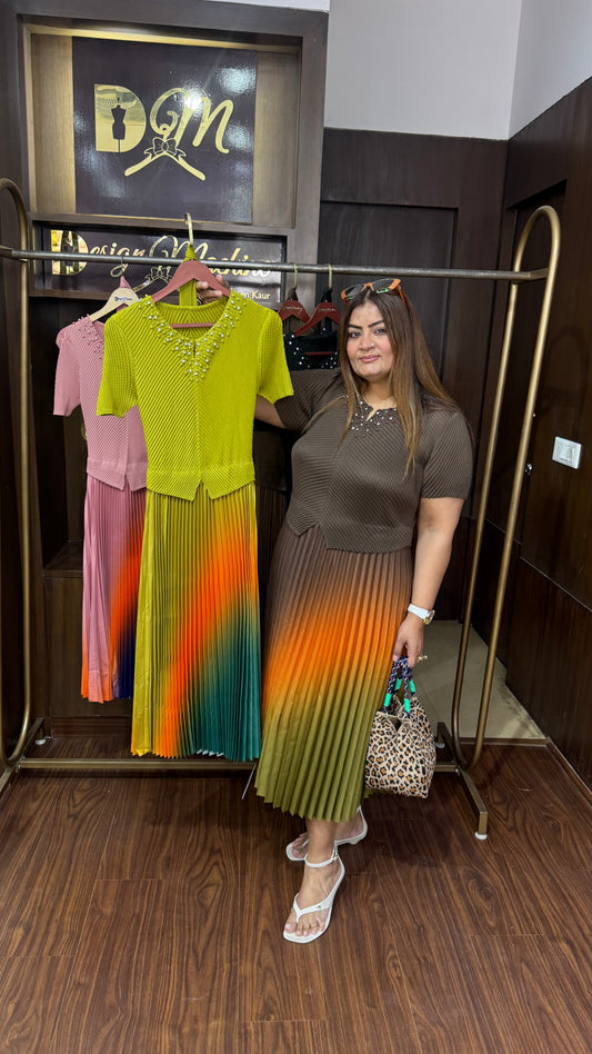 Anaira (Magic Dress)