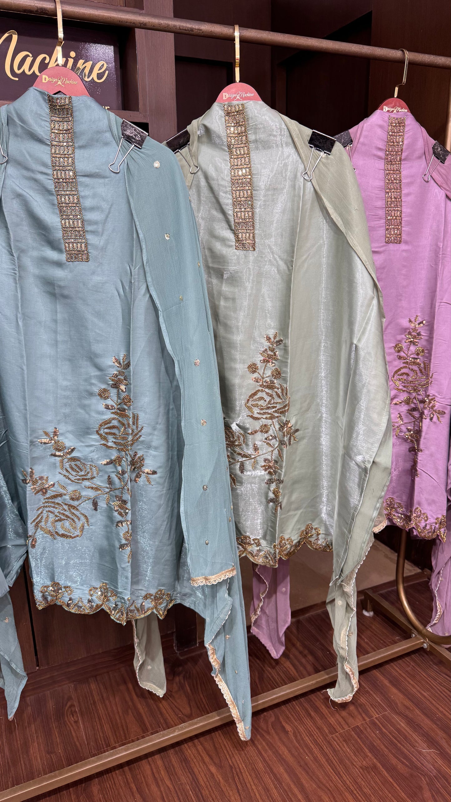 Surmayi (Glass Tissue Unstitch Suit)