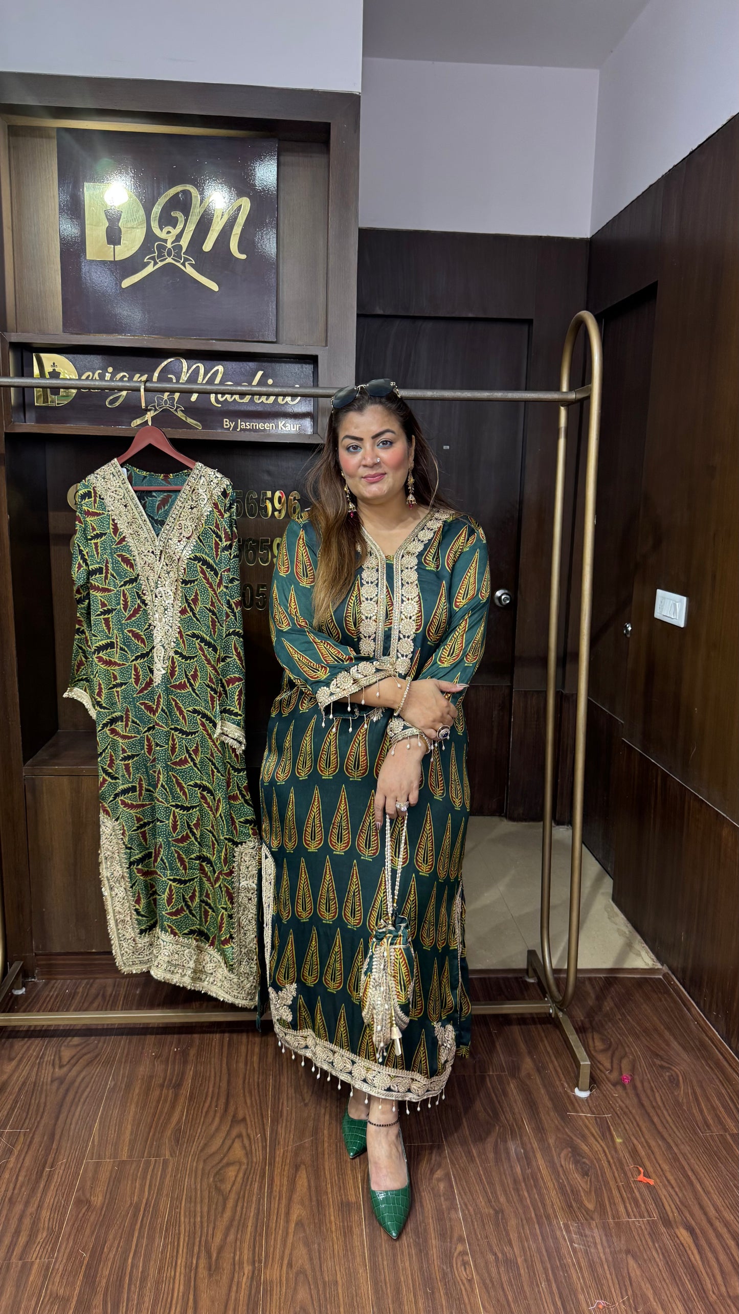 Asmi (Gajji Silk Phiran)