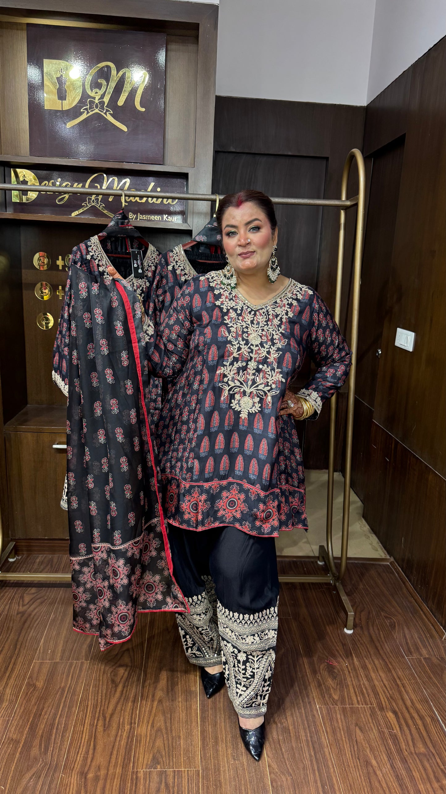 Aavira Pure Silk Farshi Salwar Suit
