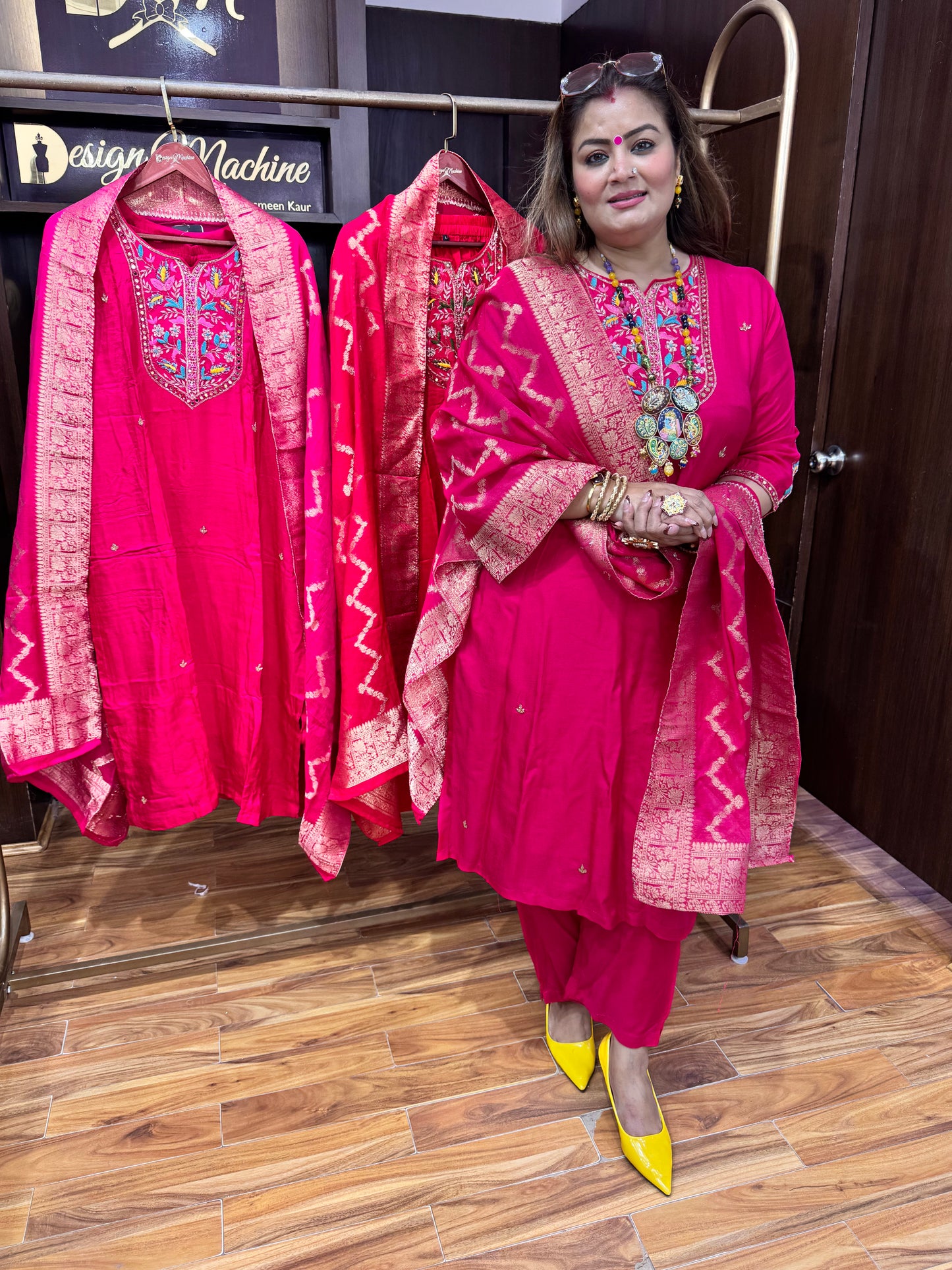 Mahira Stitch Suit
