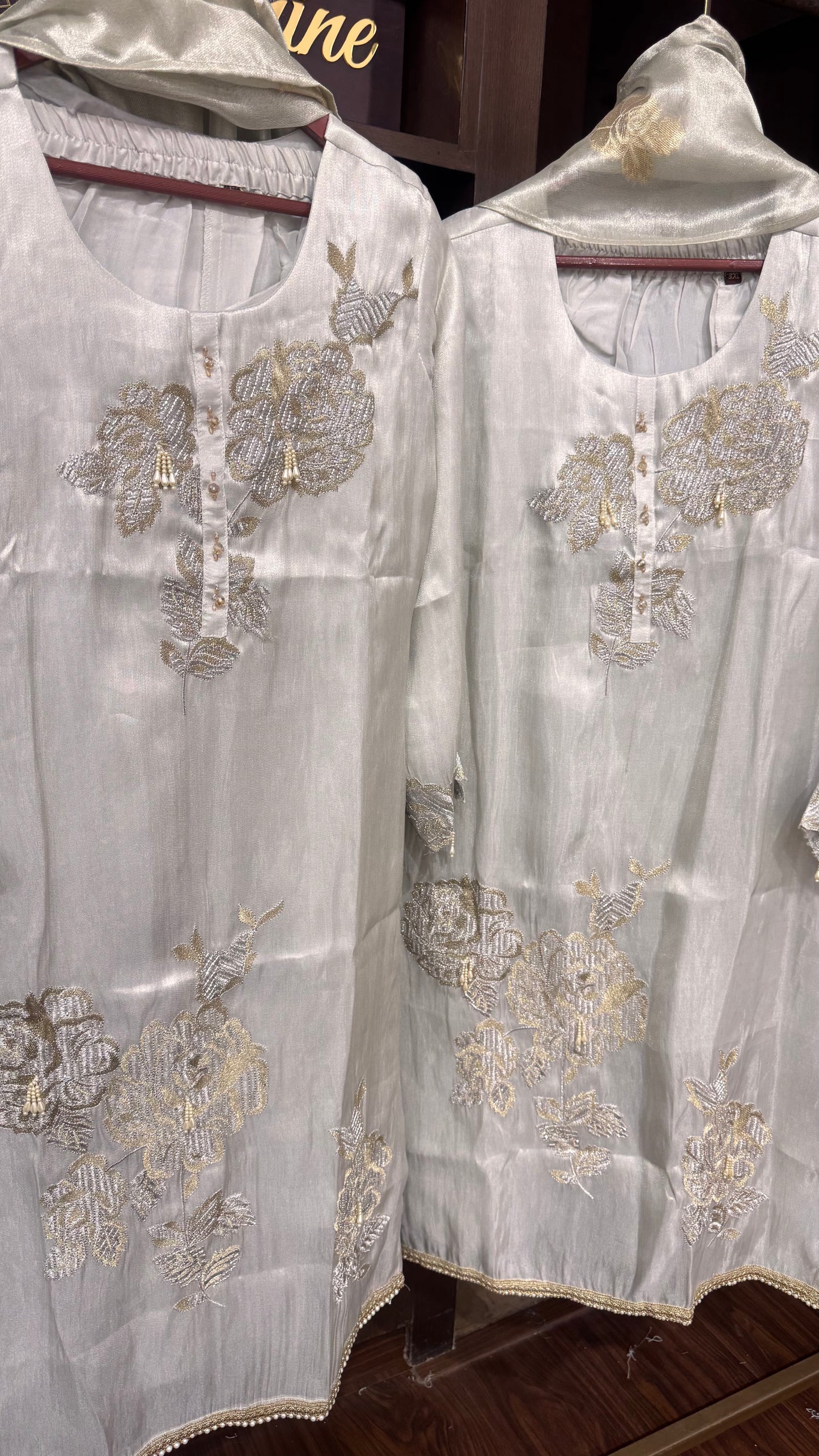 Vireza (Glass Tissue Suit)