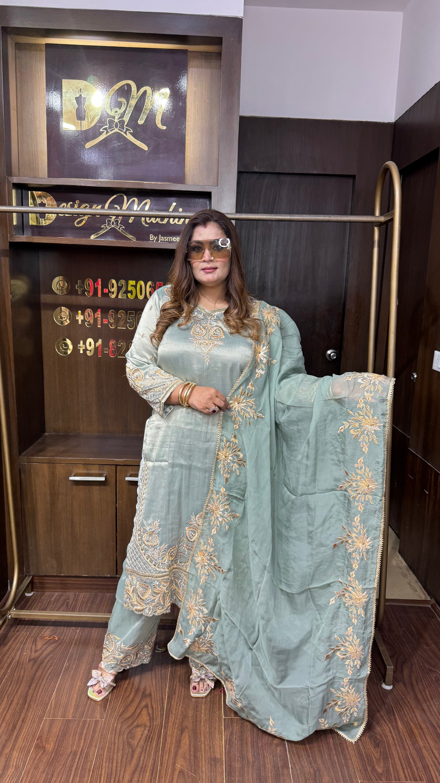 Aavrielle Ziraff Tissue Suit