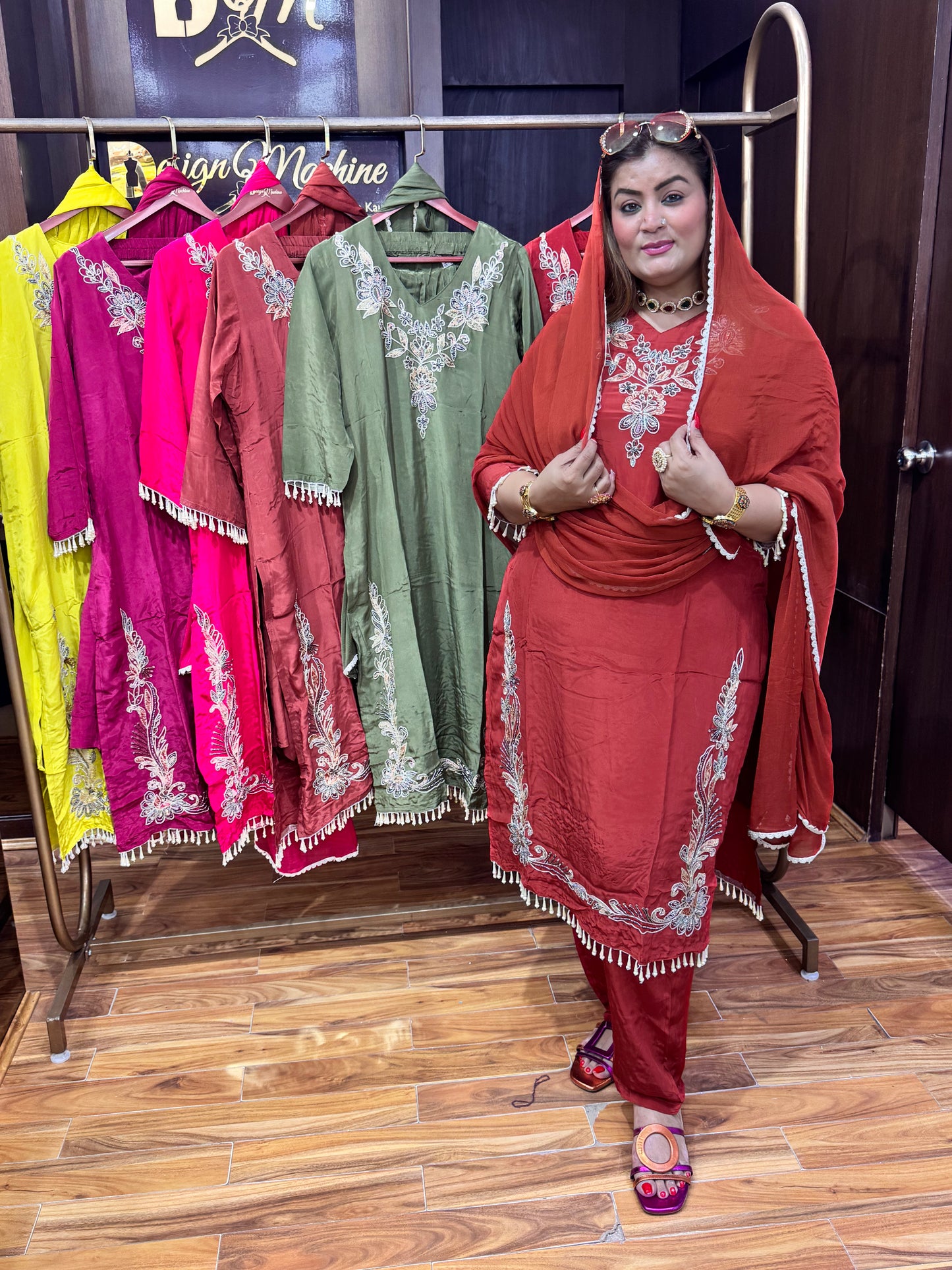 BellaThreads (Stitched)