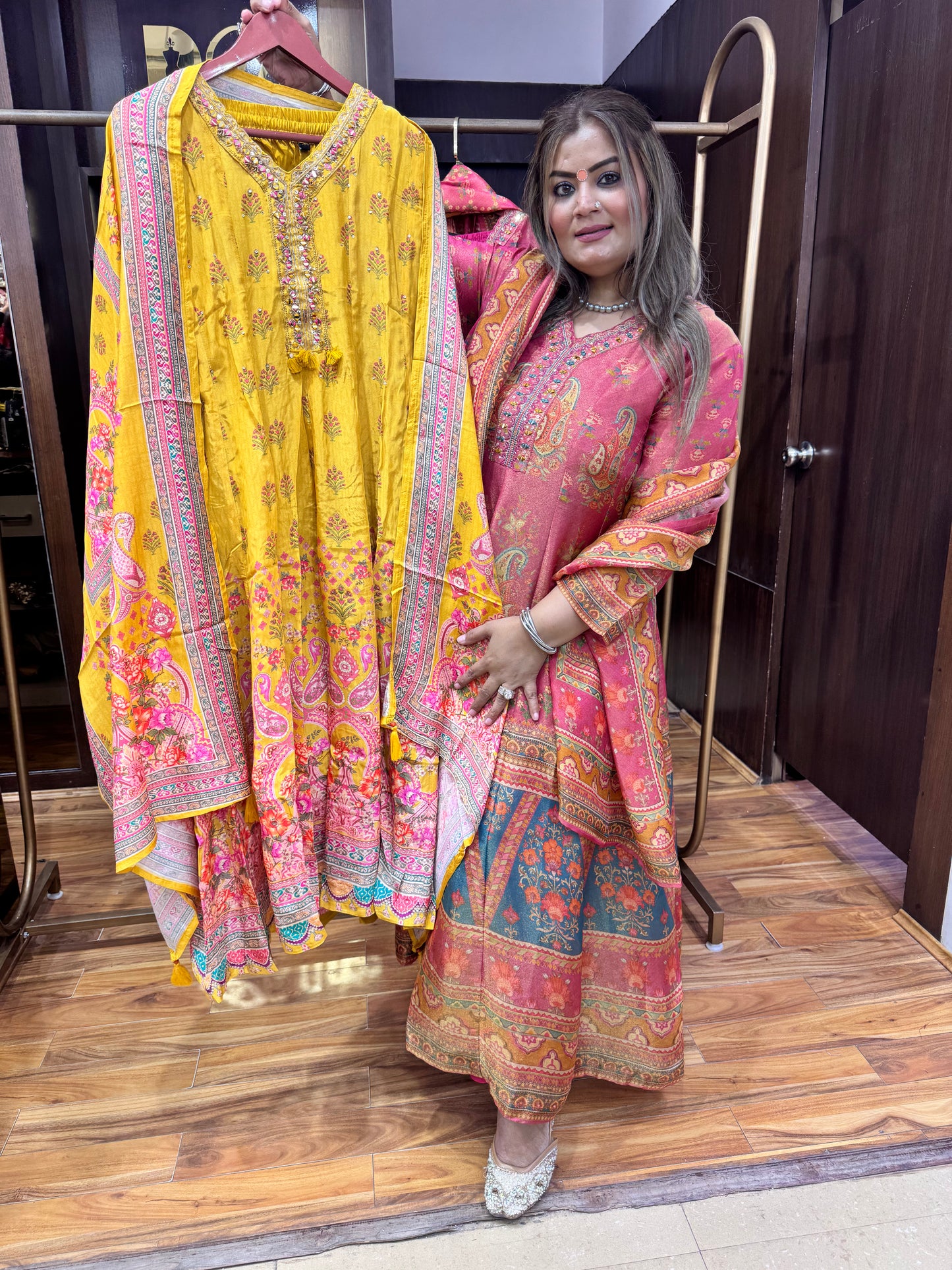 Saanvi Regal Fall Anarkali
