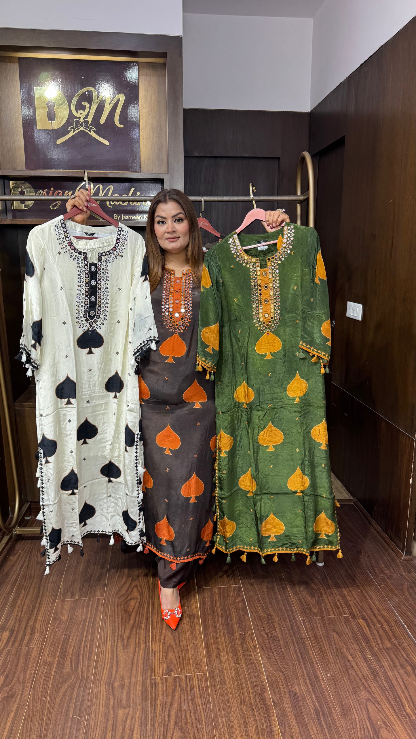Hitakshi (Pure Crepe Fabric Long Cordset)