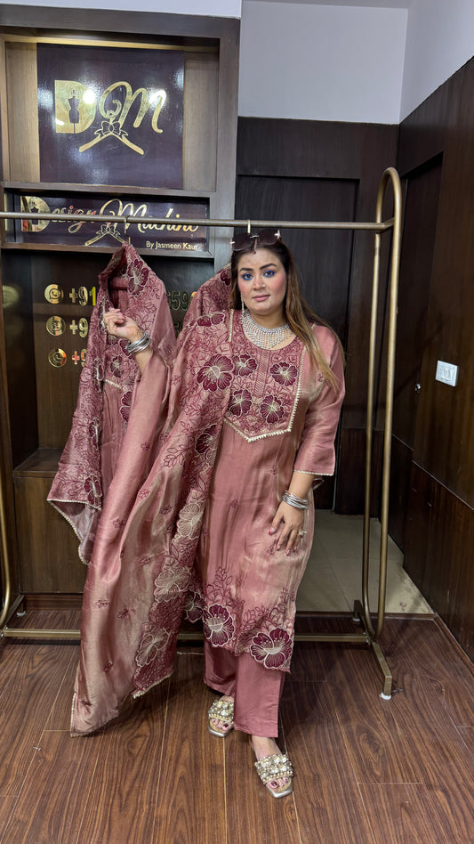 Alishaaa (Gajji Silk Suit)