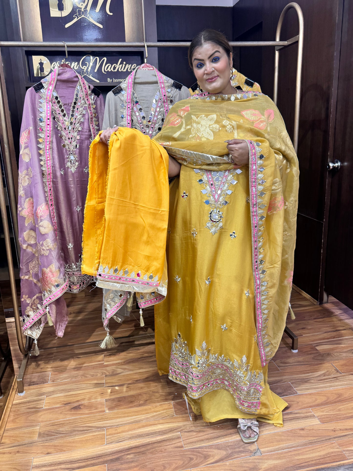 Zari Dreams (Unstitched Suit)