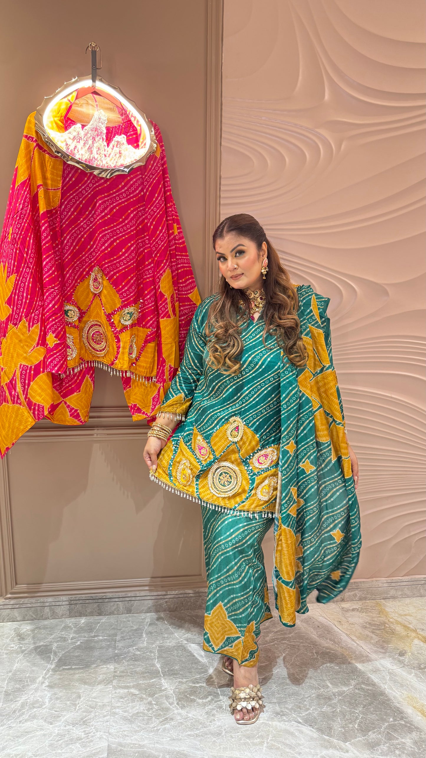 Zareen Pure Crepe Suit