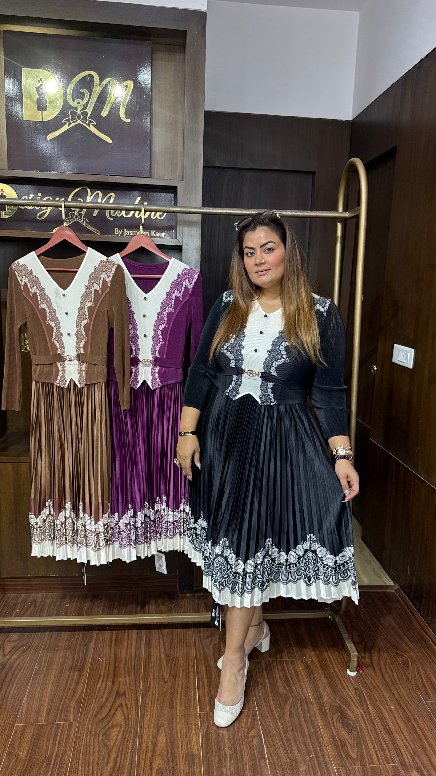 Aayra (Magic Dress)