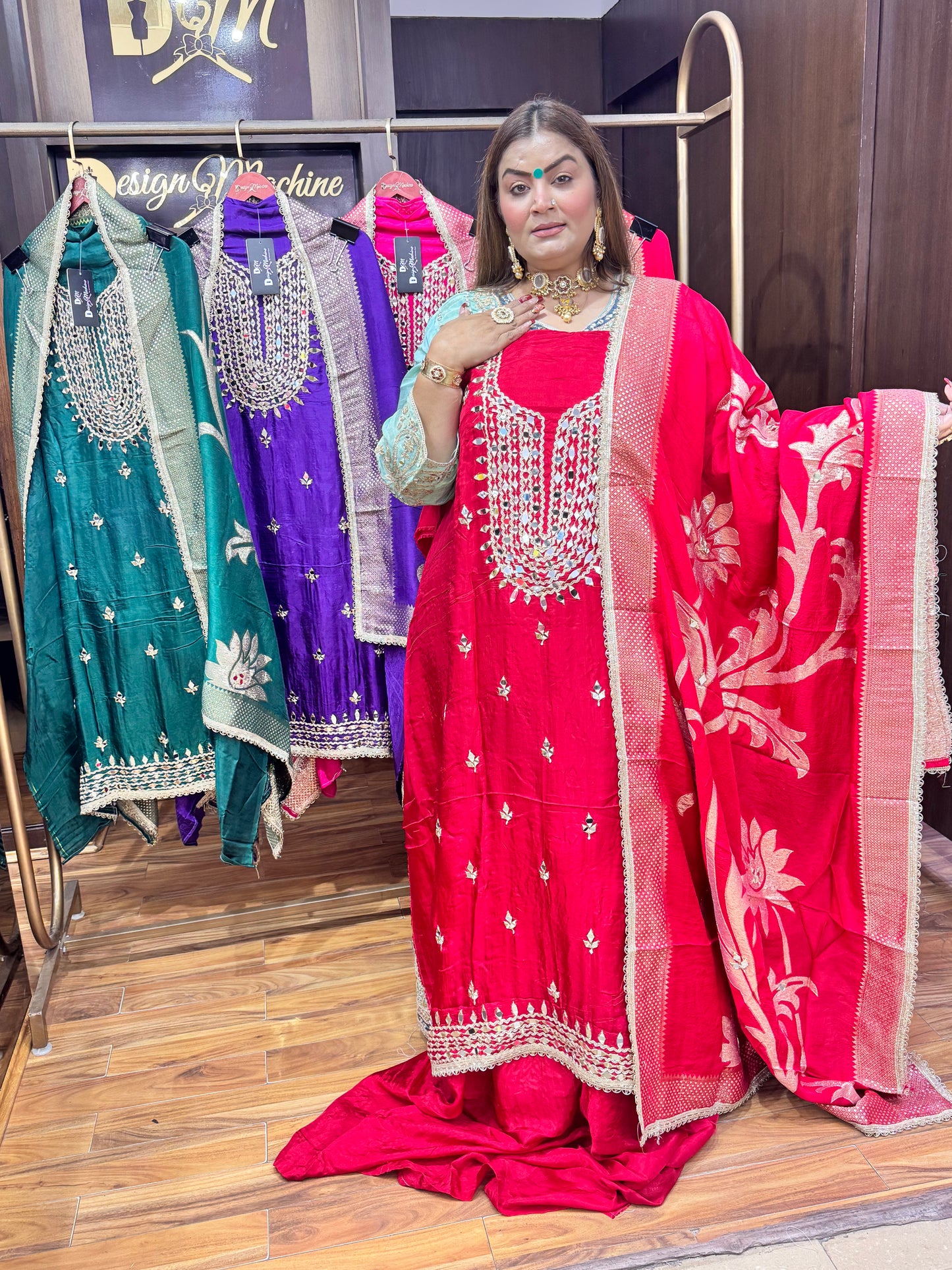 Ruhani (Unstitched Suit)