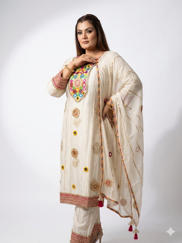 The Lvory Phulkari Fusion (Glass Tissue)