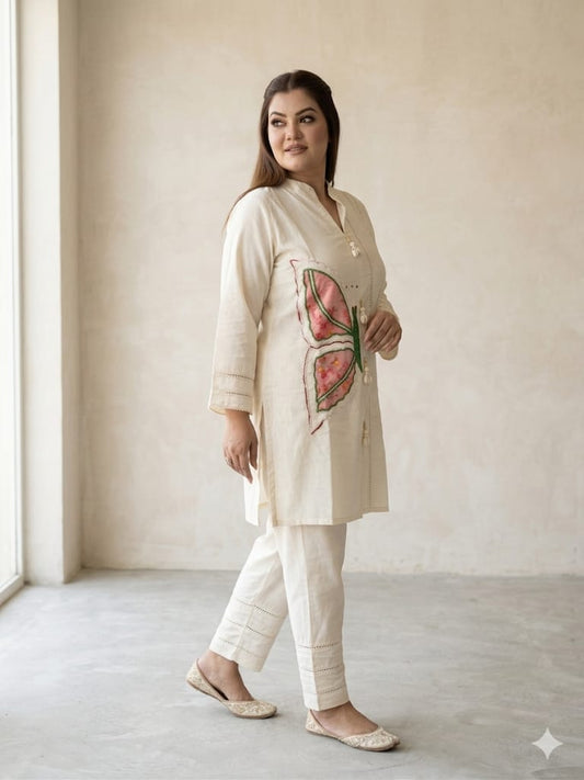 Ivory Butterfly Motif Set (Cotton)