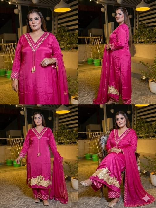 Regal Magenta Elegance Kurta Set (Chinnon)