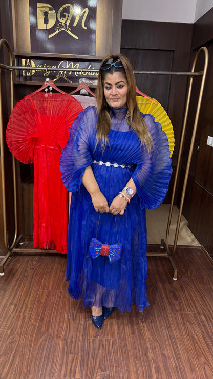 Velzaya (Magic Dress)